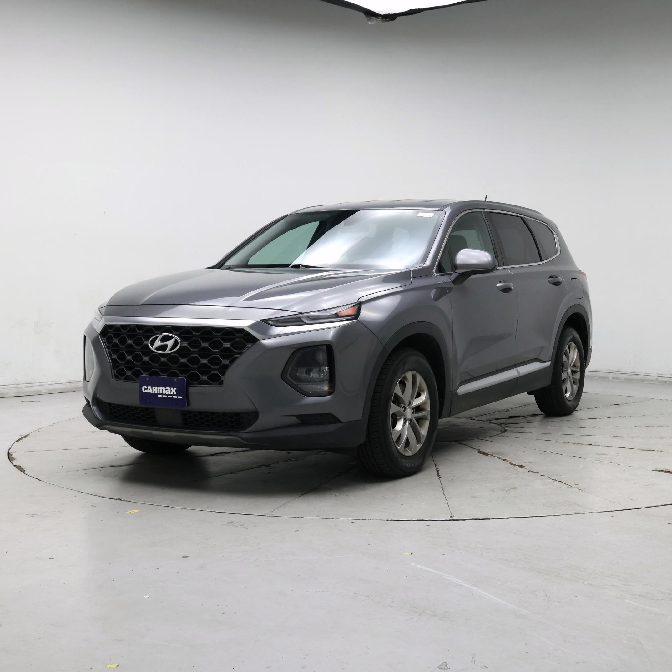 Thumbnail: 2019 Hyundai Santa Fe - 4