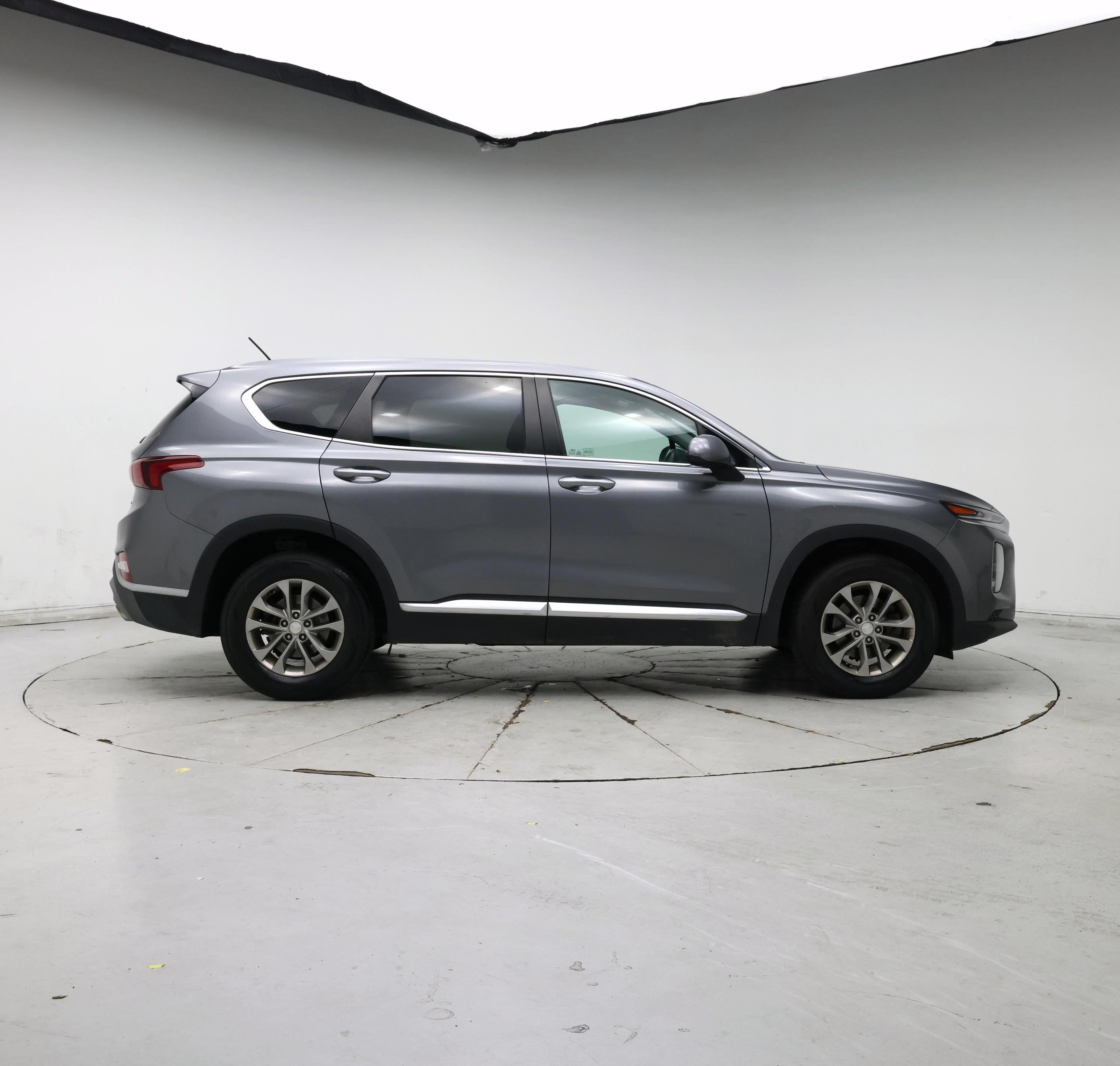 Thumbnail: 2019 Hyundai Santa Fe - 7