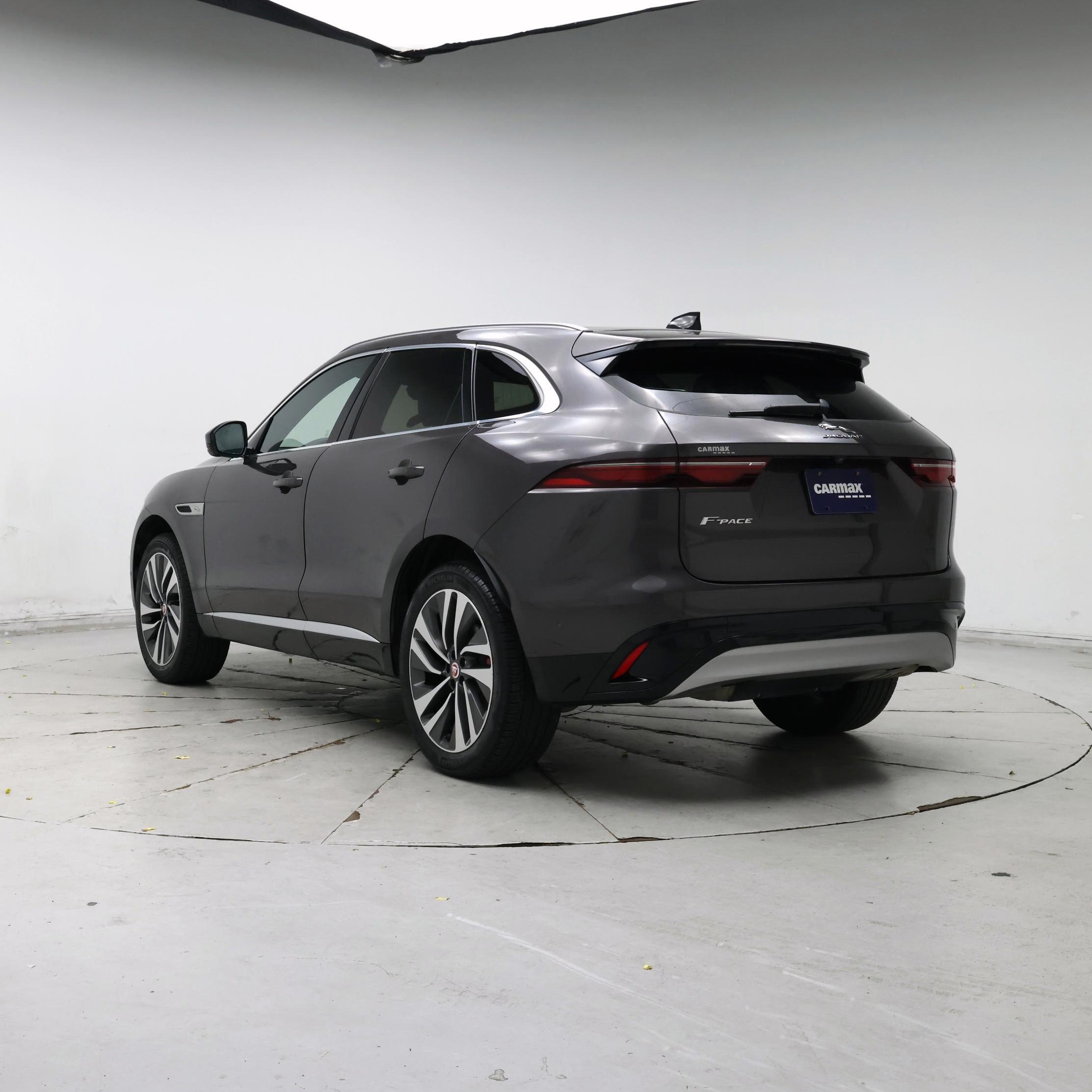 Thumbnail: 2021 Jaguar F-Pace - 2
