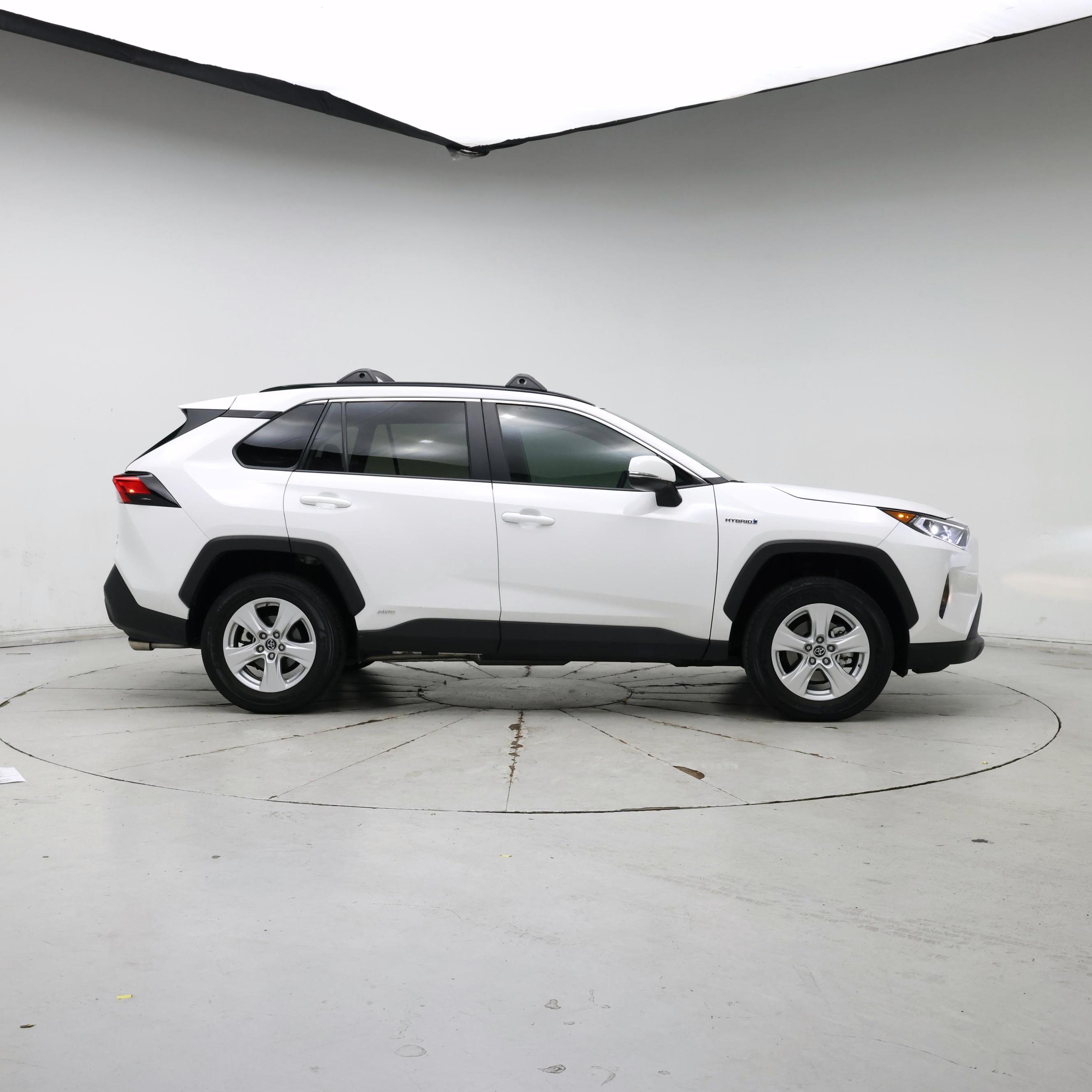Thumbnail: 2019 Toyota RAV4 - 7