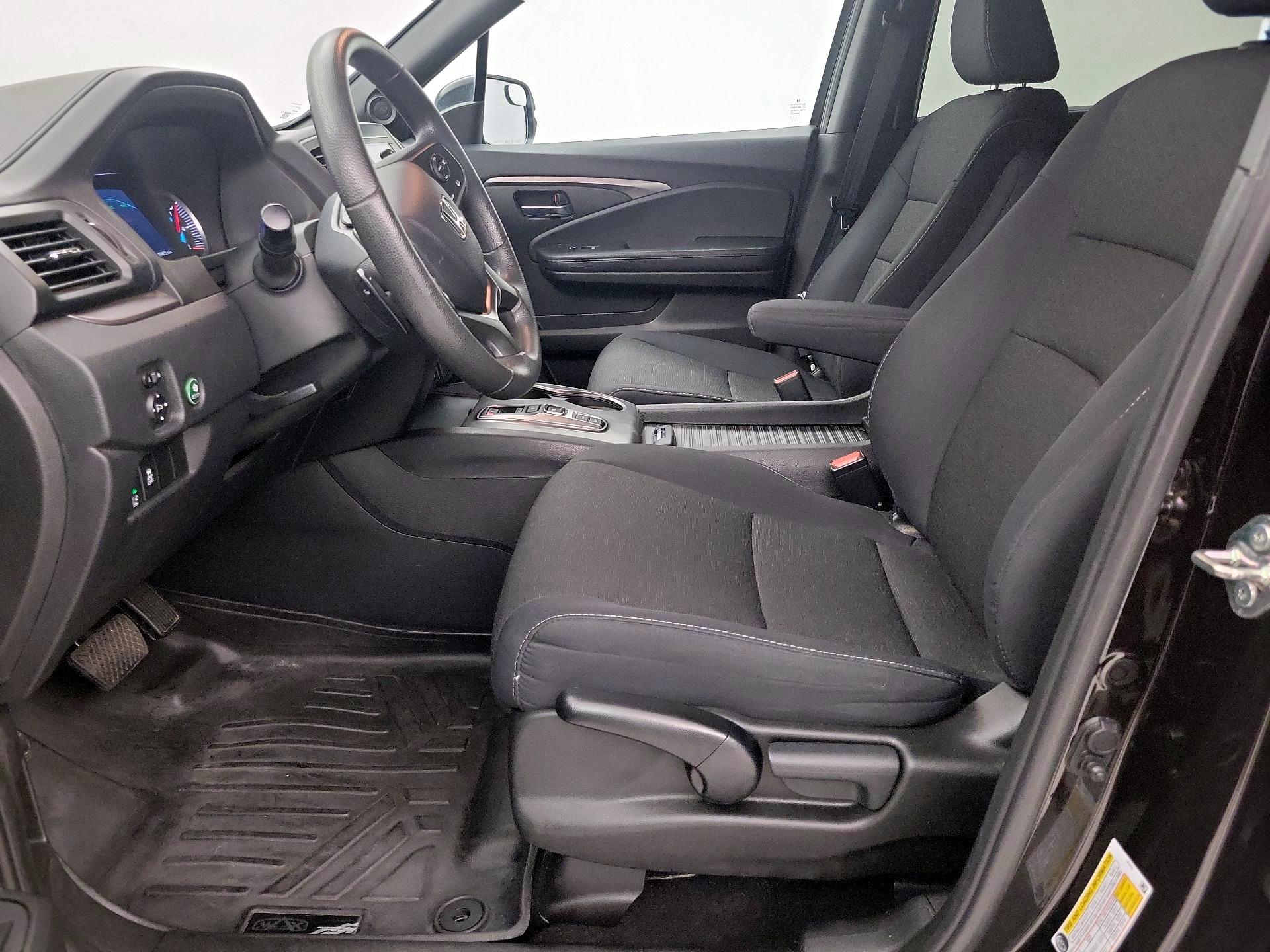 Thumbnail: 2019 Honda Passport - 11