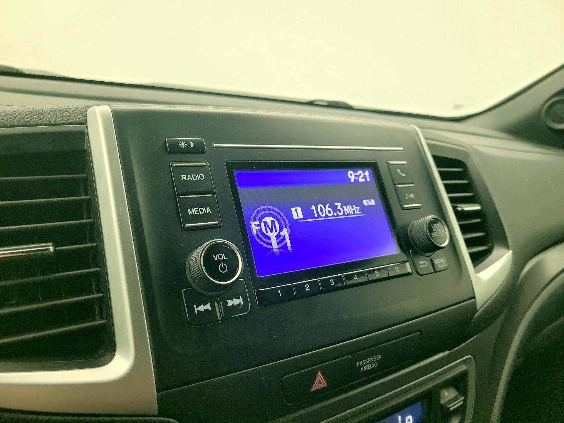 Thumbnail: 2019 Honda Passport - 15