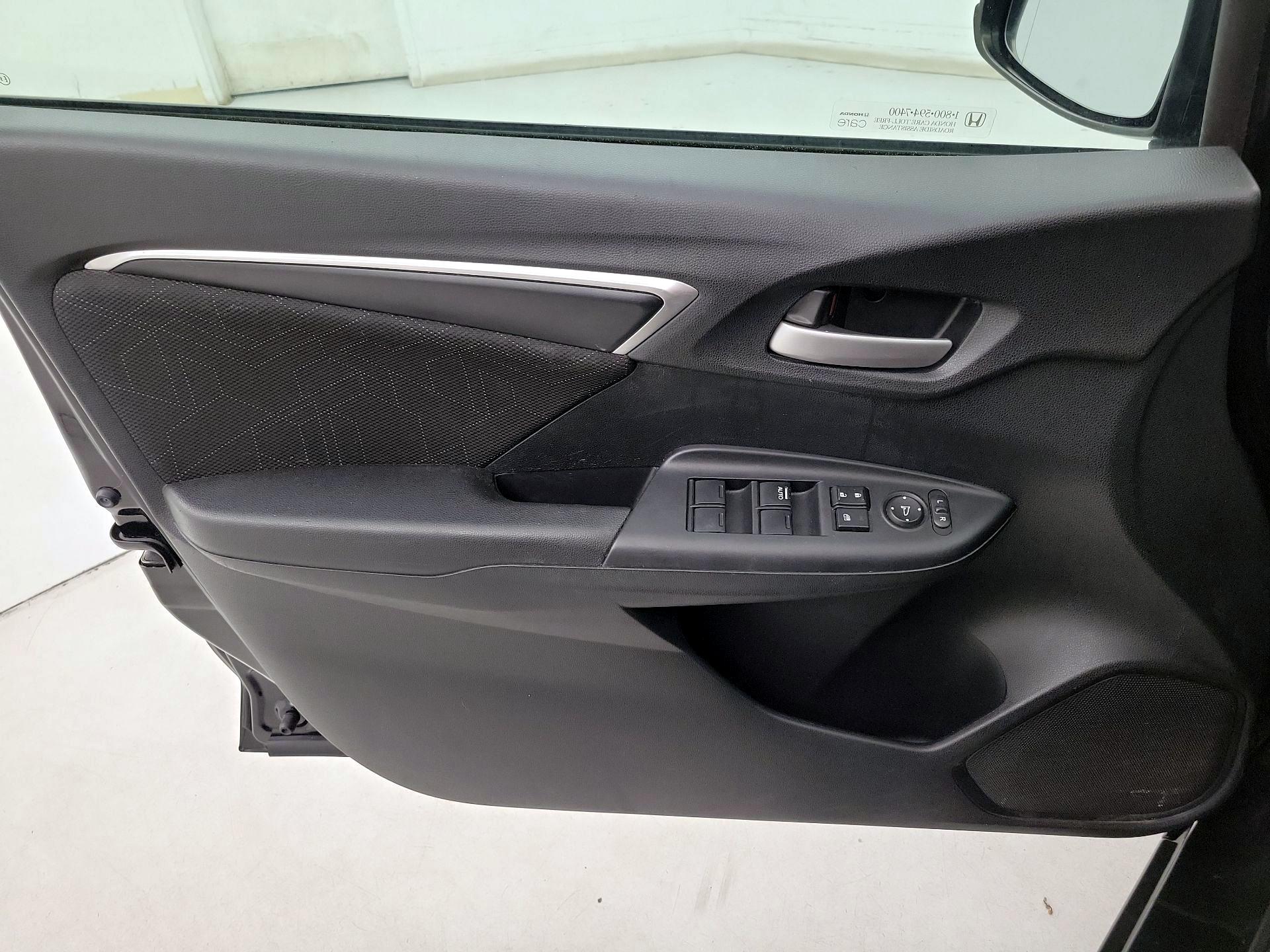 Thumbnail: 2015 Honda Fit - 12