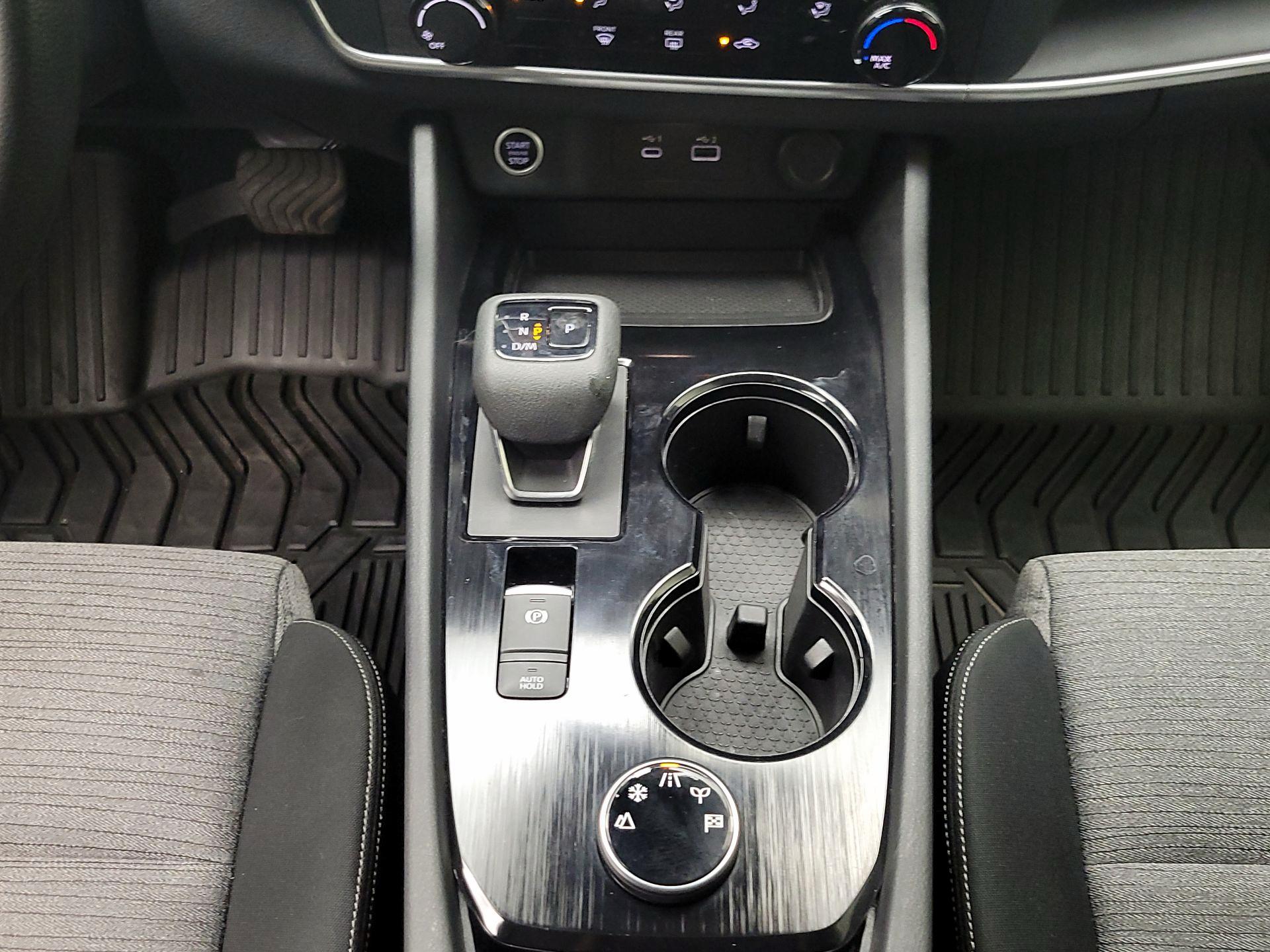 Thumbnail: 2021 Nissan Rogue - 17