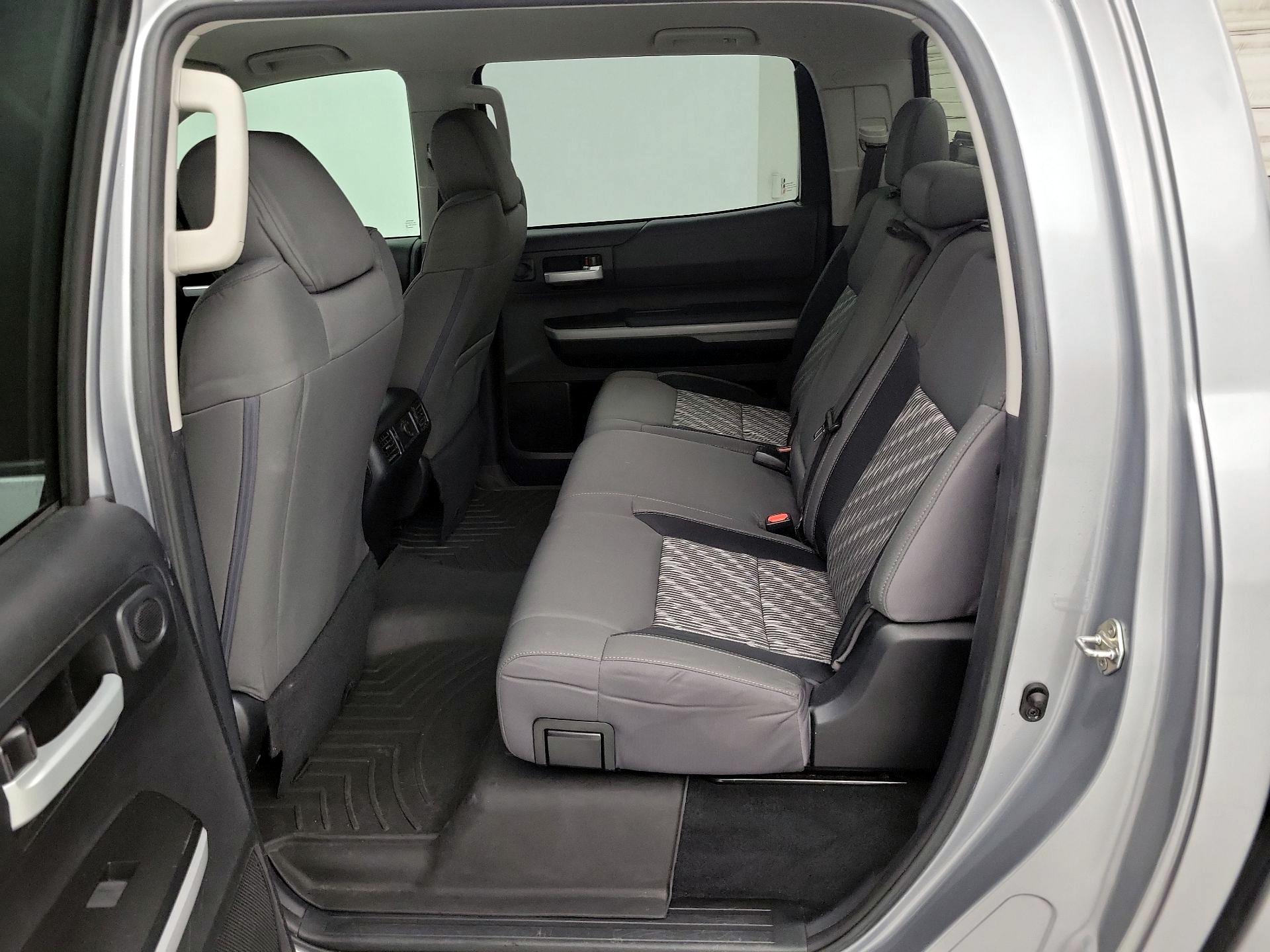 Thumbnail: 2019 Toyota Tundra - 20