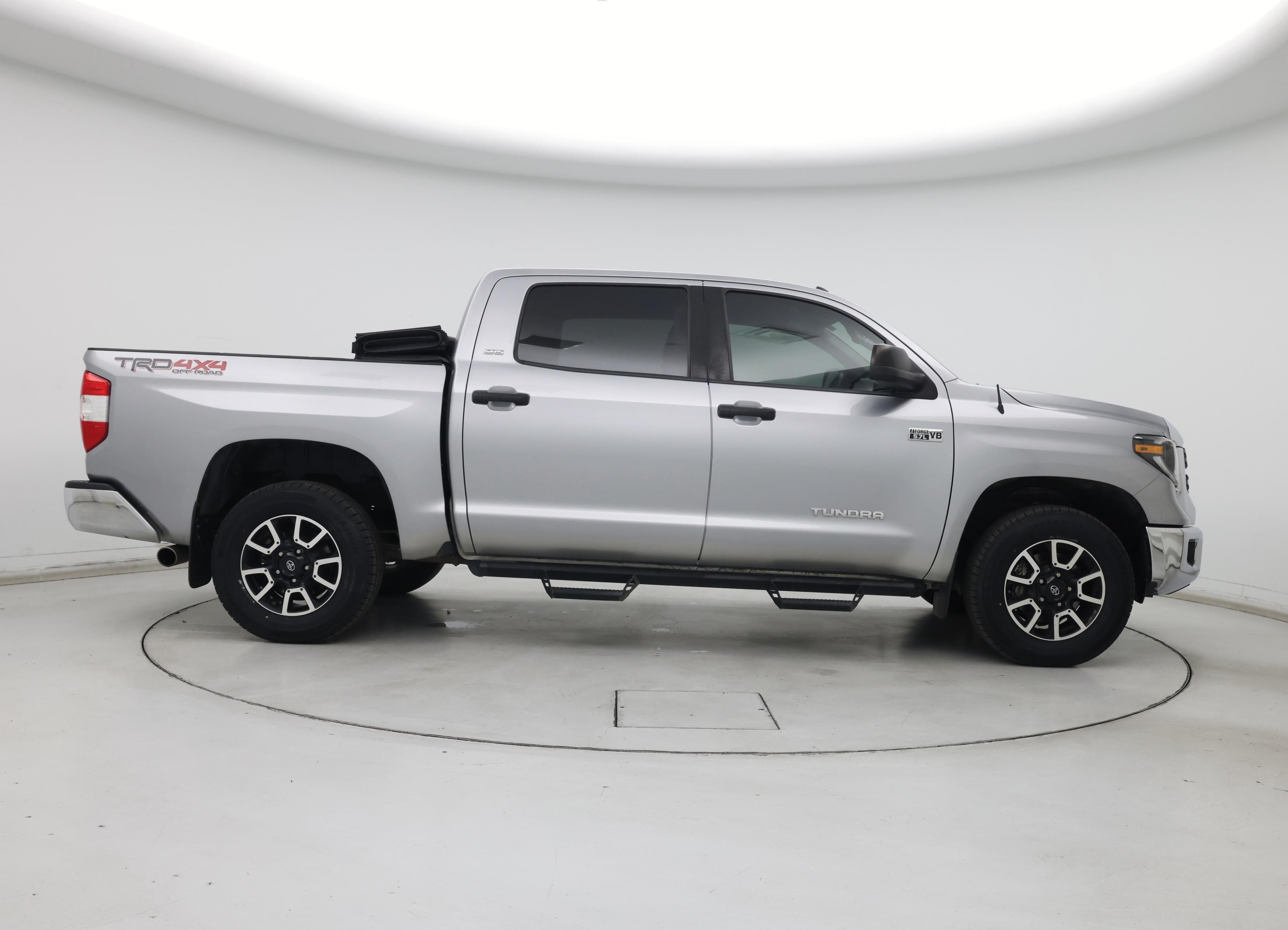 Thumbnail: 2019 Toyota Tundra - 7