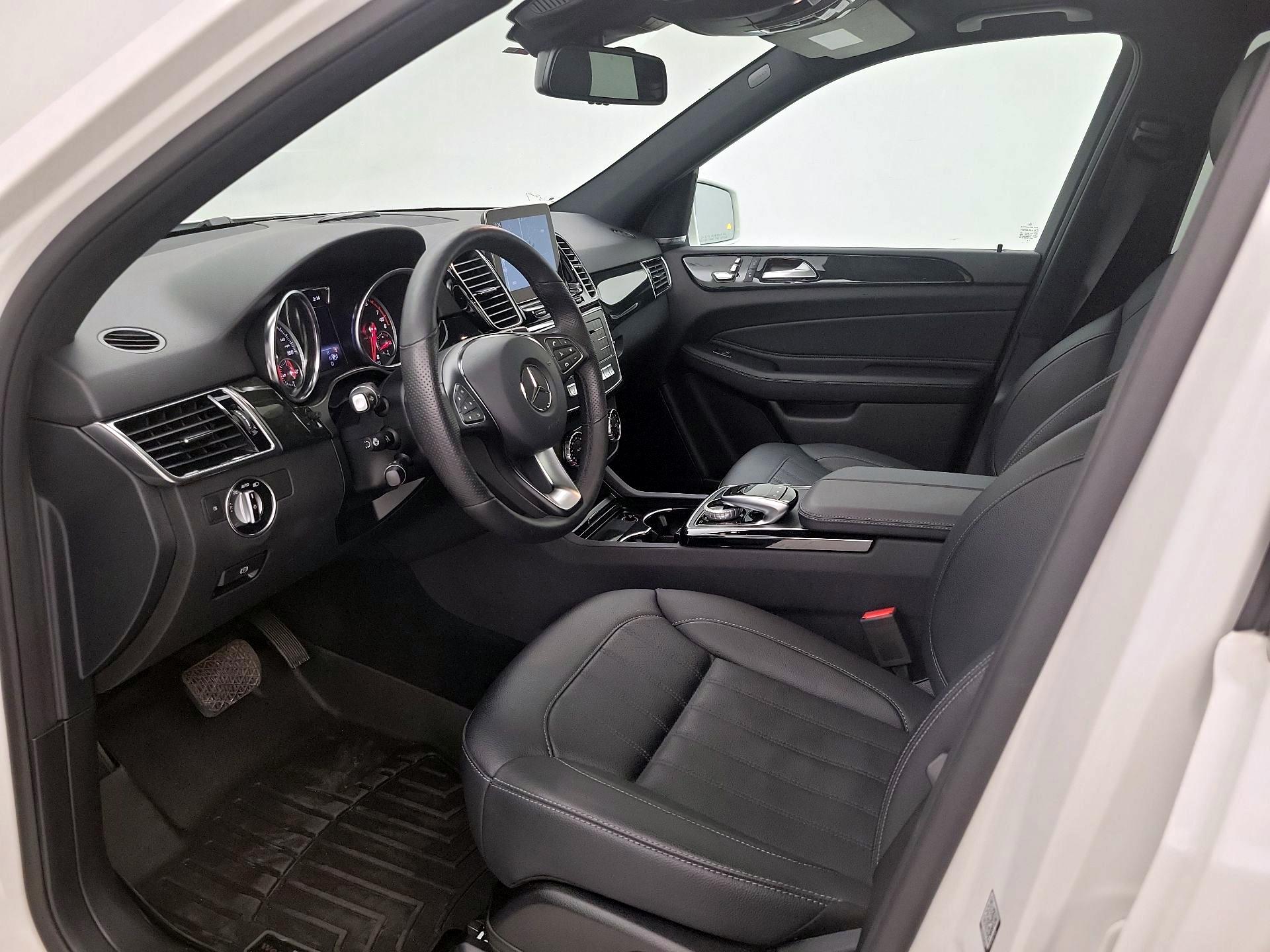 Thumbnail: 2018 Mercedes-Benz GLE - 11