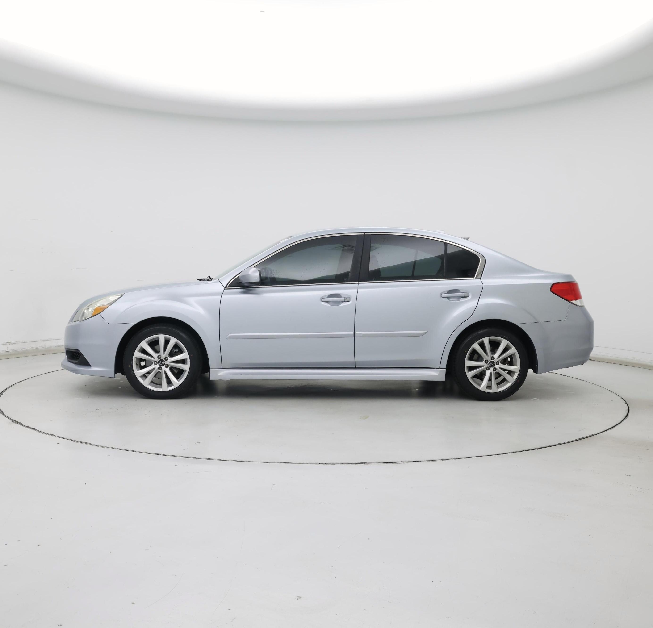 Thumbnail: 2014 Subaru Legacy - 3