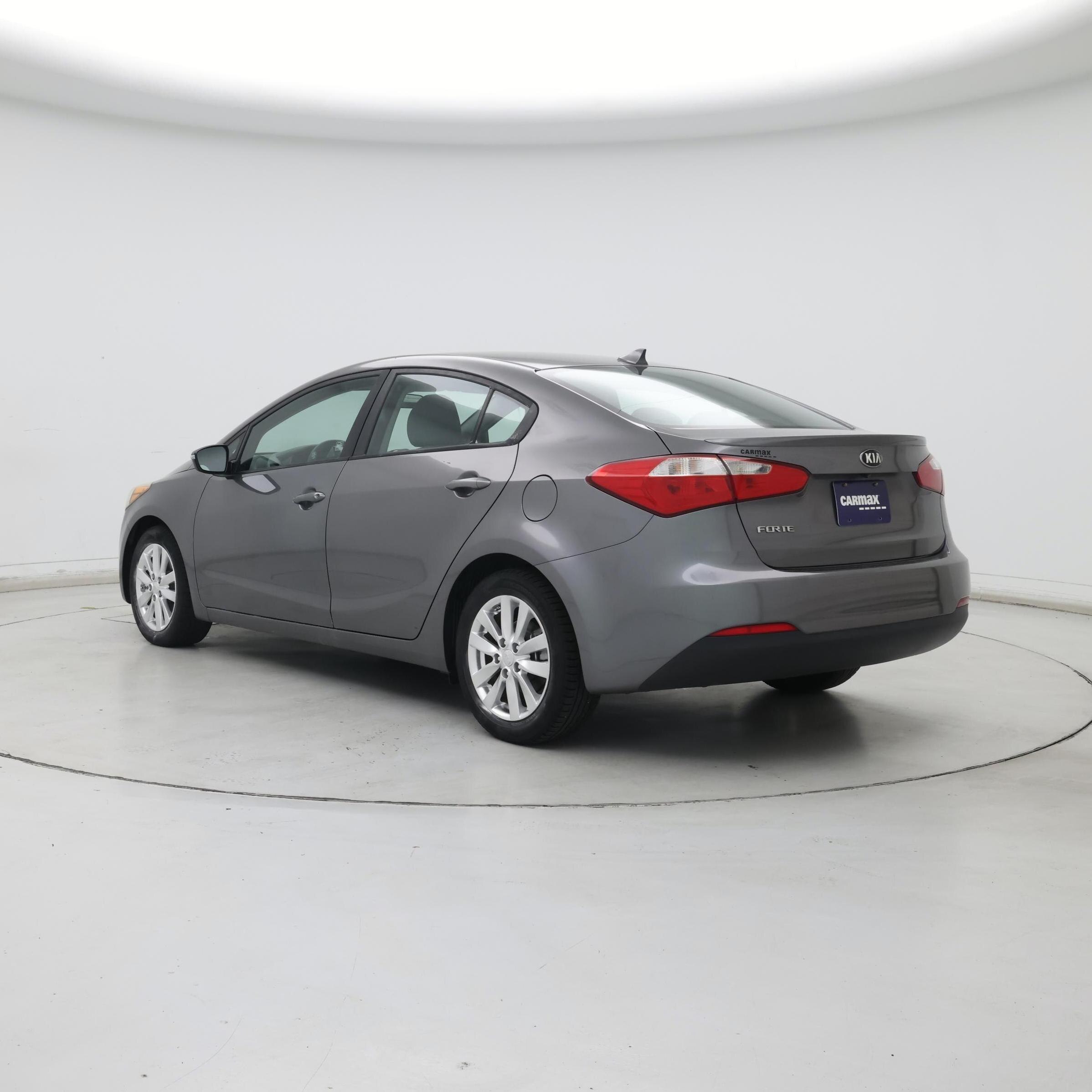 Thumbnail: 2016 Kia Forte - 2