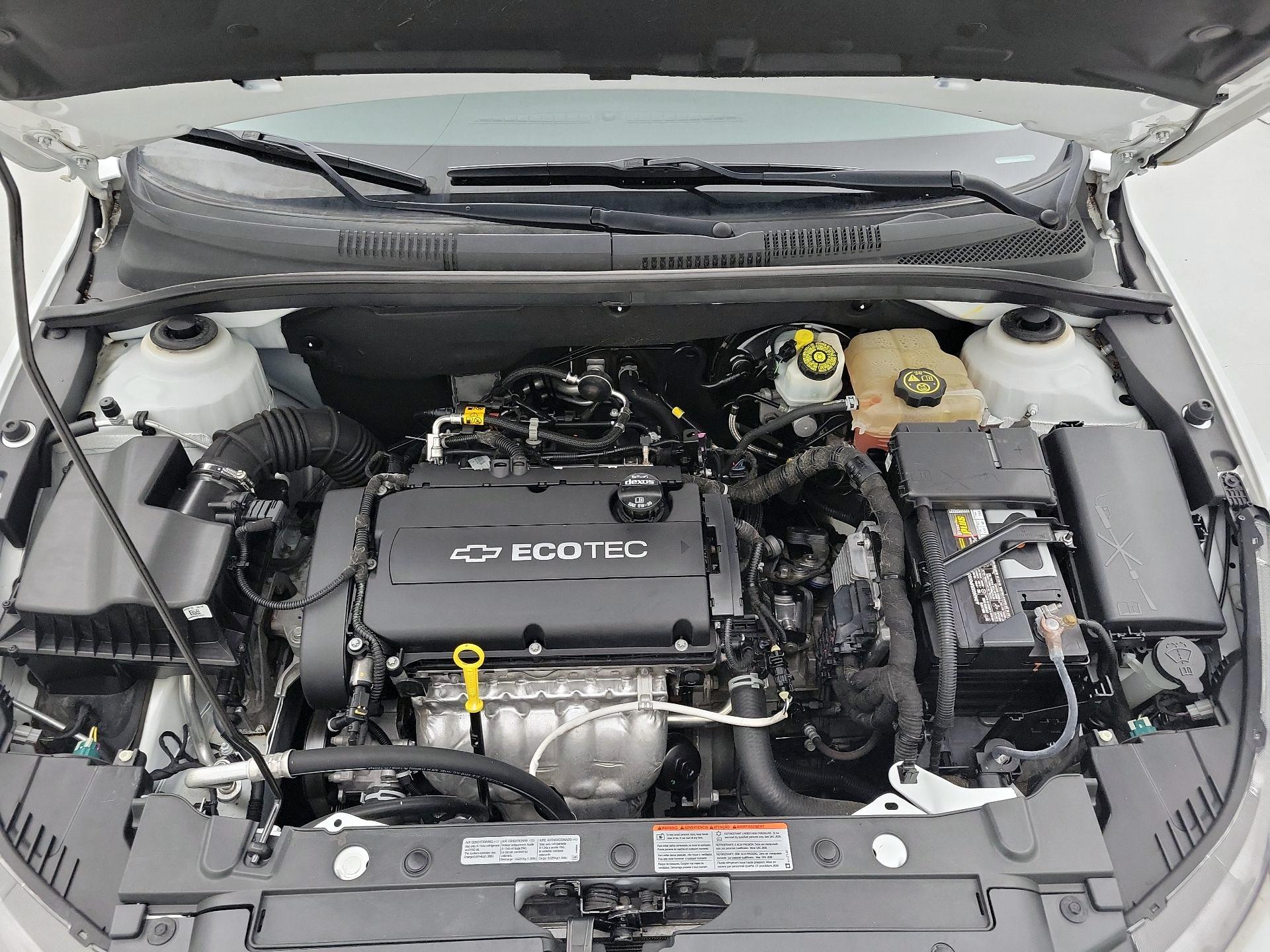 Thumbnail: 2015 Chevrolet Cruze - 20