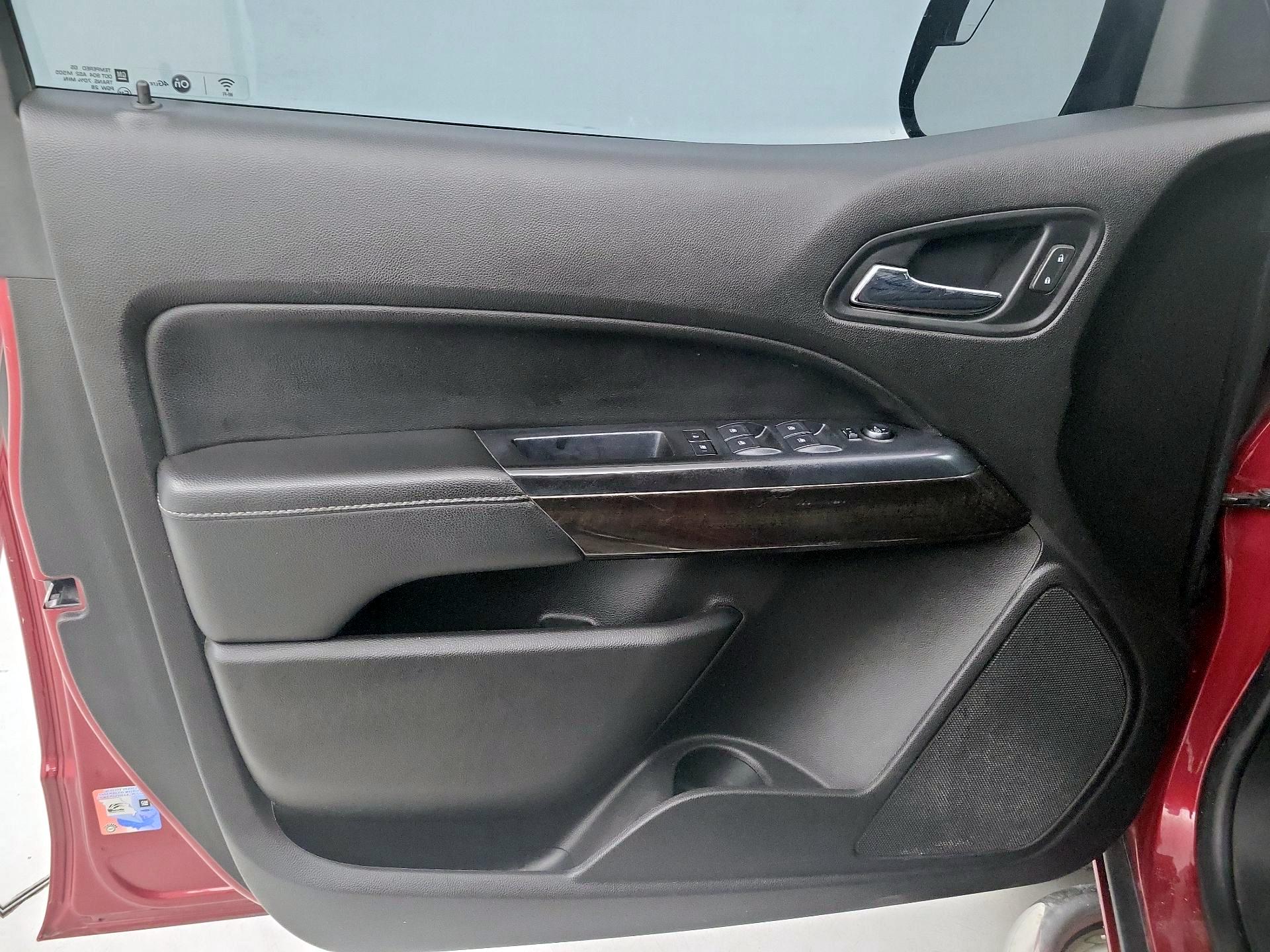 Thumbnail: 2018 GMC Canyon - 12