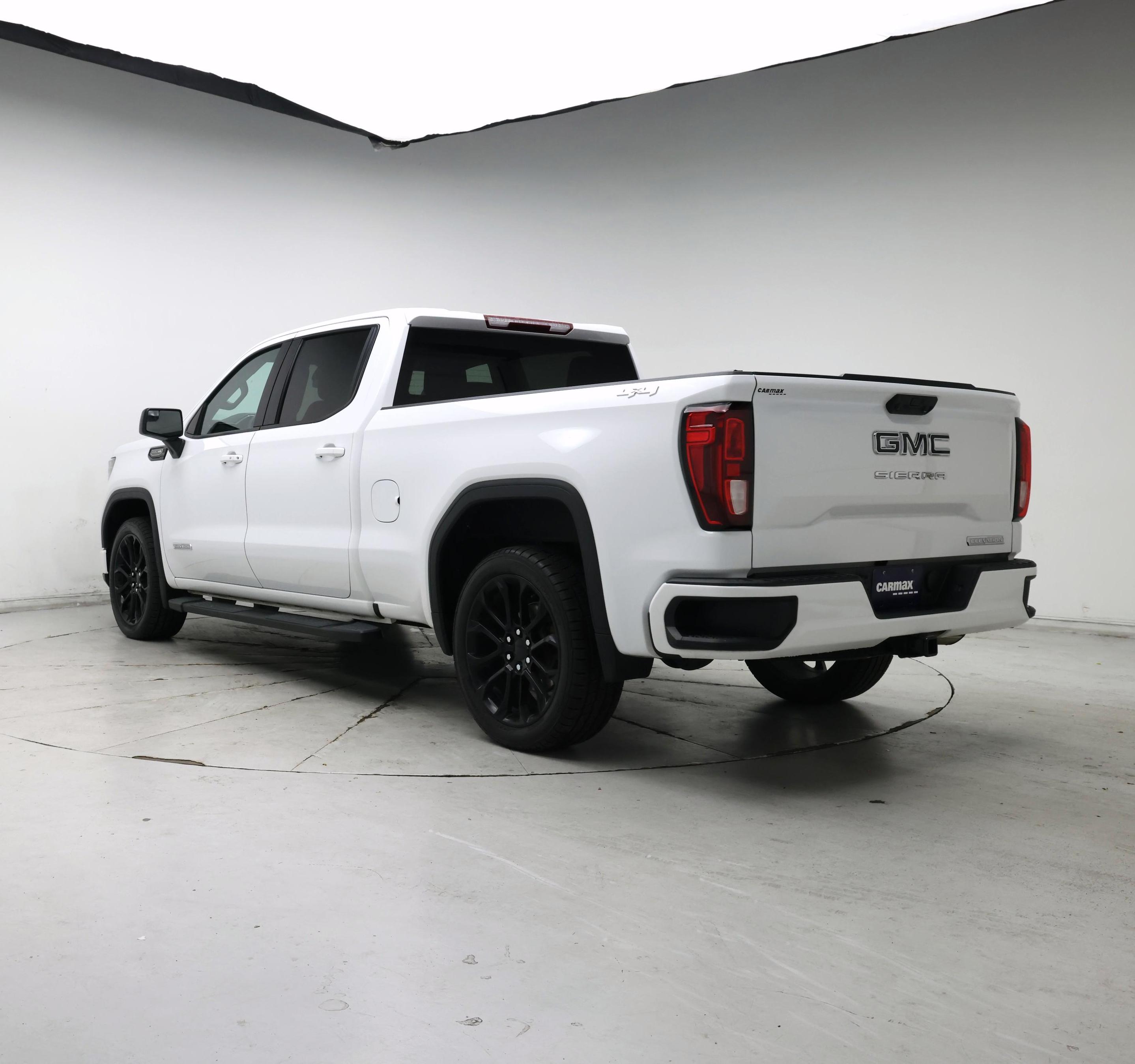 Thumbnail: 2023 GMC Sierra 1500 - 2