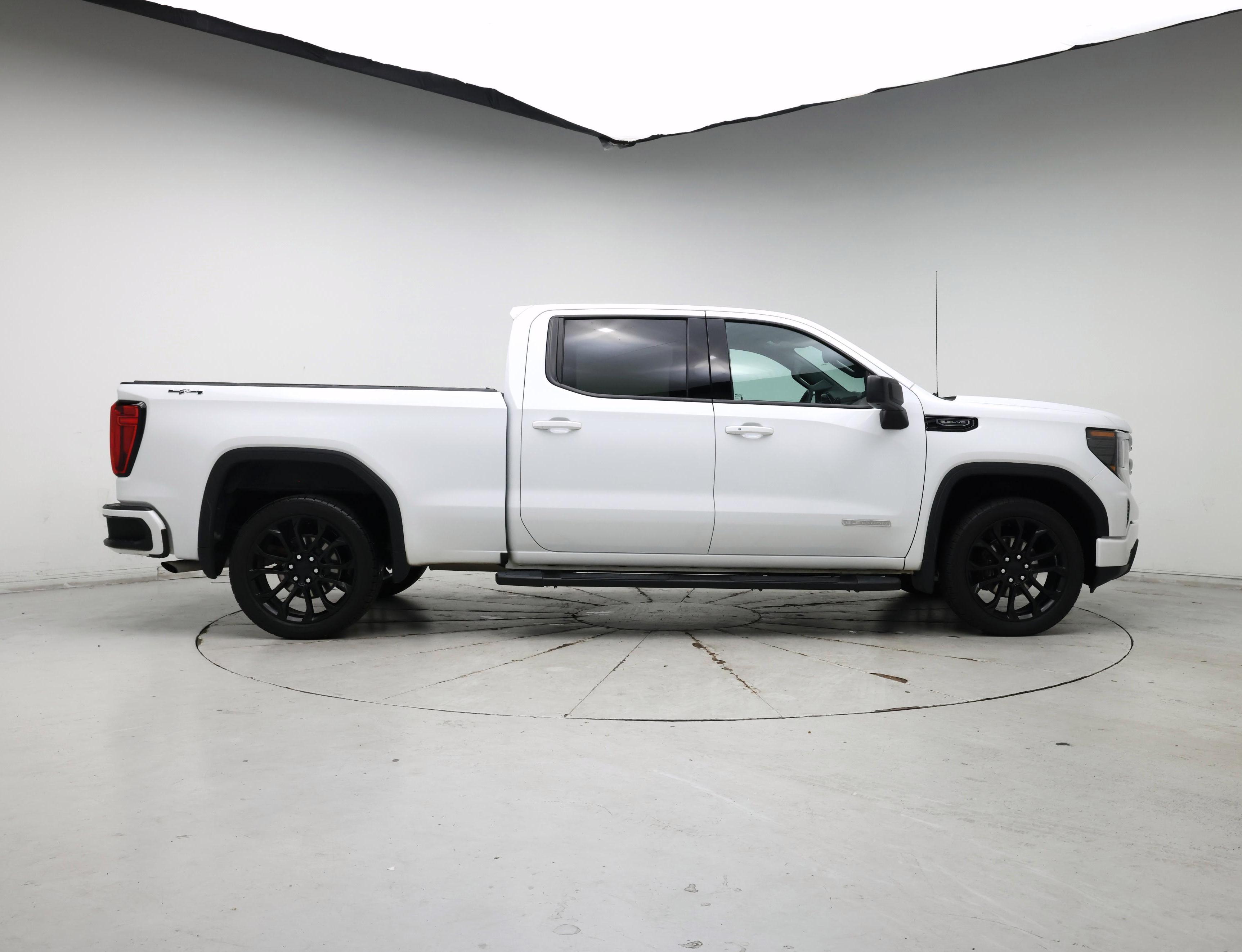 Thumbnail: 2023 GMC Sierra 1500 - 7