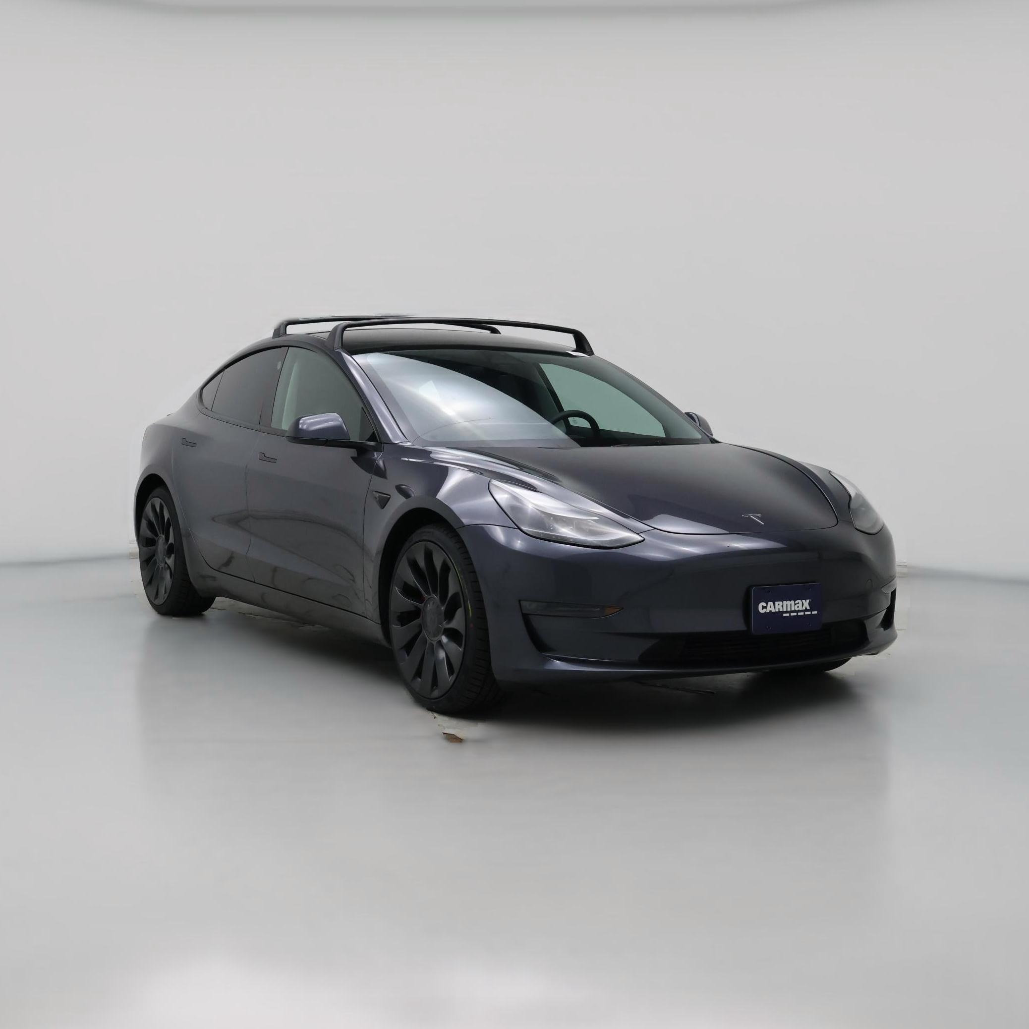 Thumbnail: 2023 Tesla Model 3 - 1
