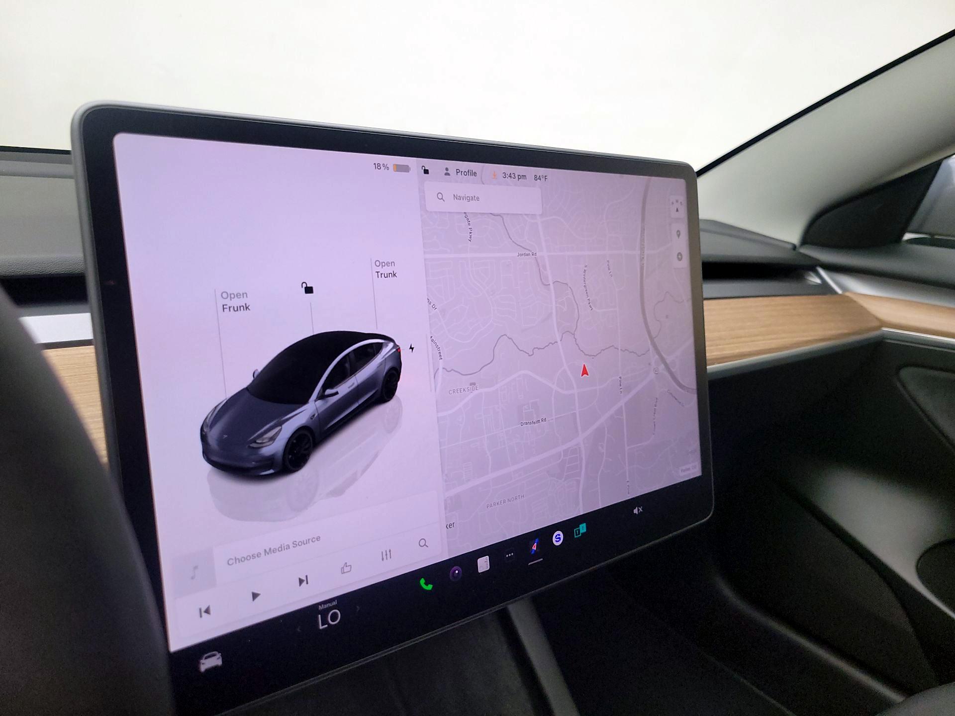 Thumbnail: 2023 Tesla Model 3 - 13