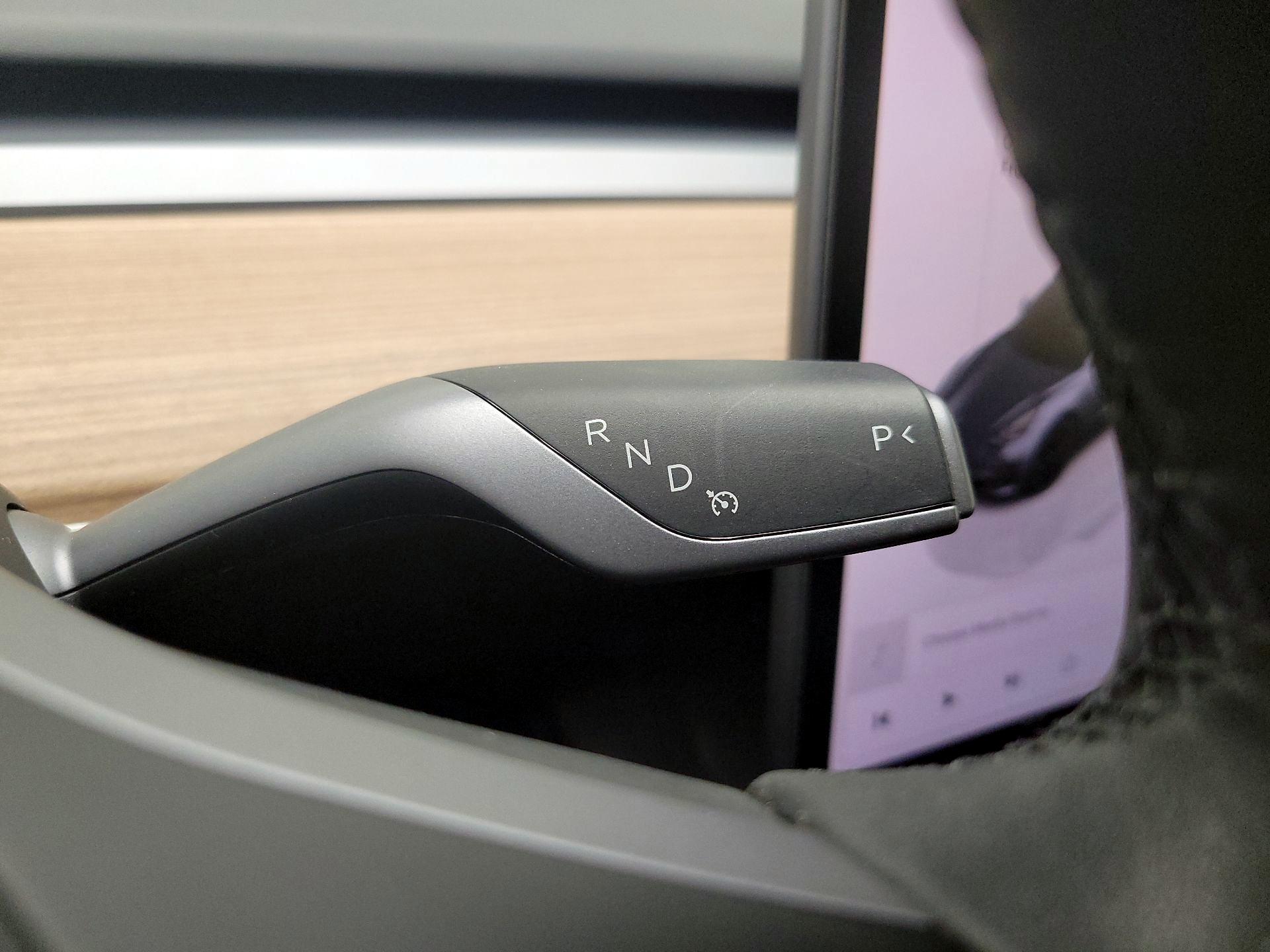 Thumbnail: 2023 Tesla Model 3 - 17