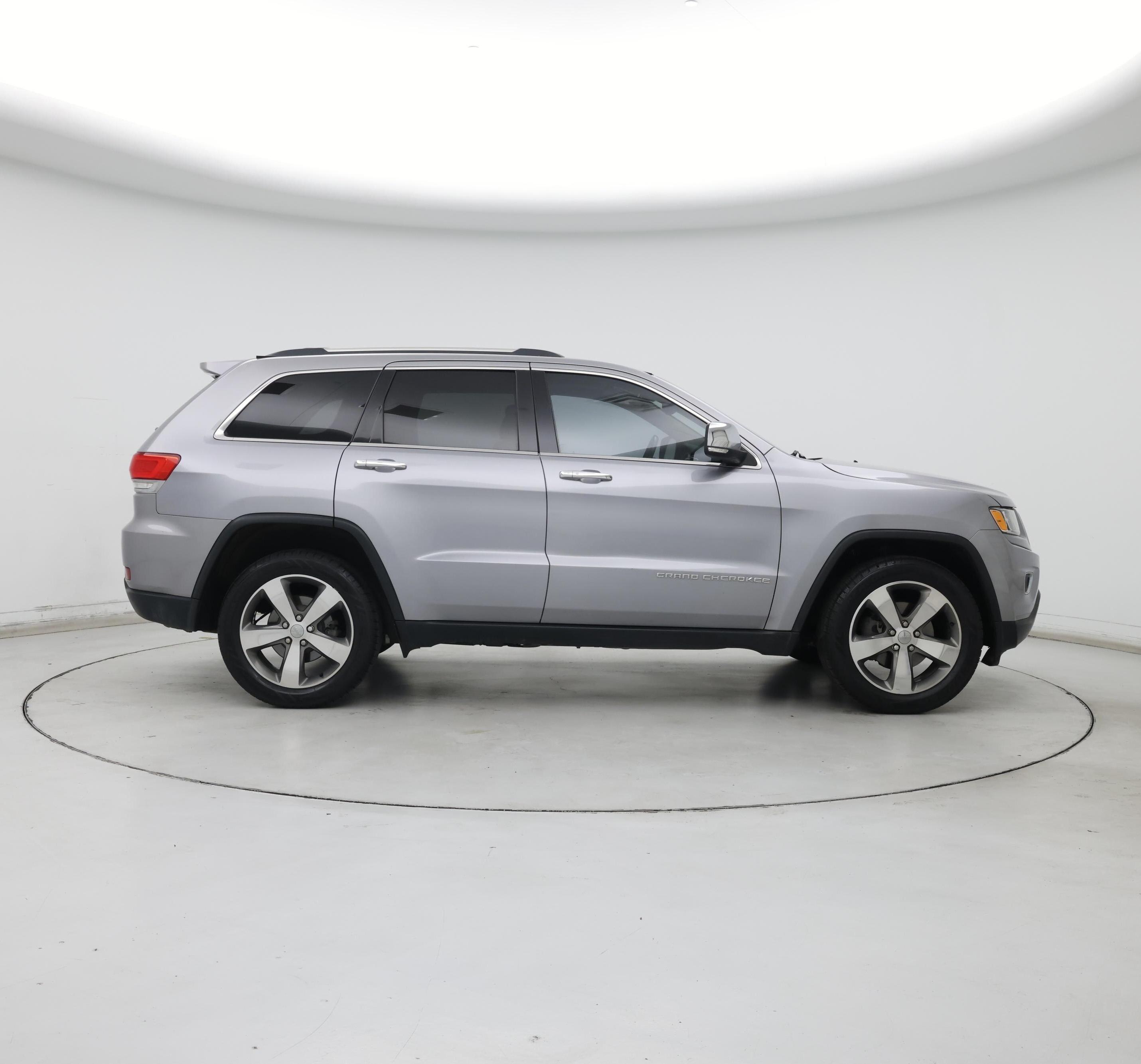 Thumbnail: 2015 Jeep Grand Cherokee - 7
