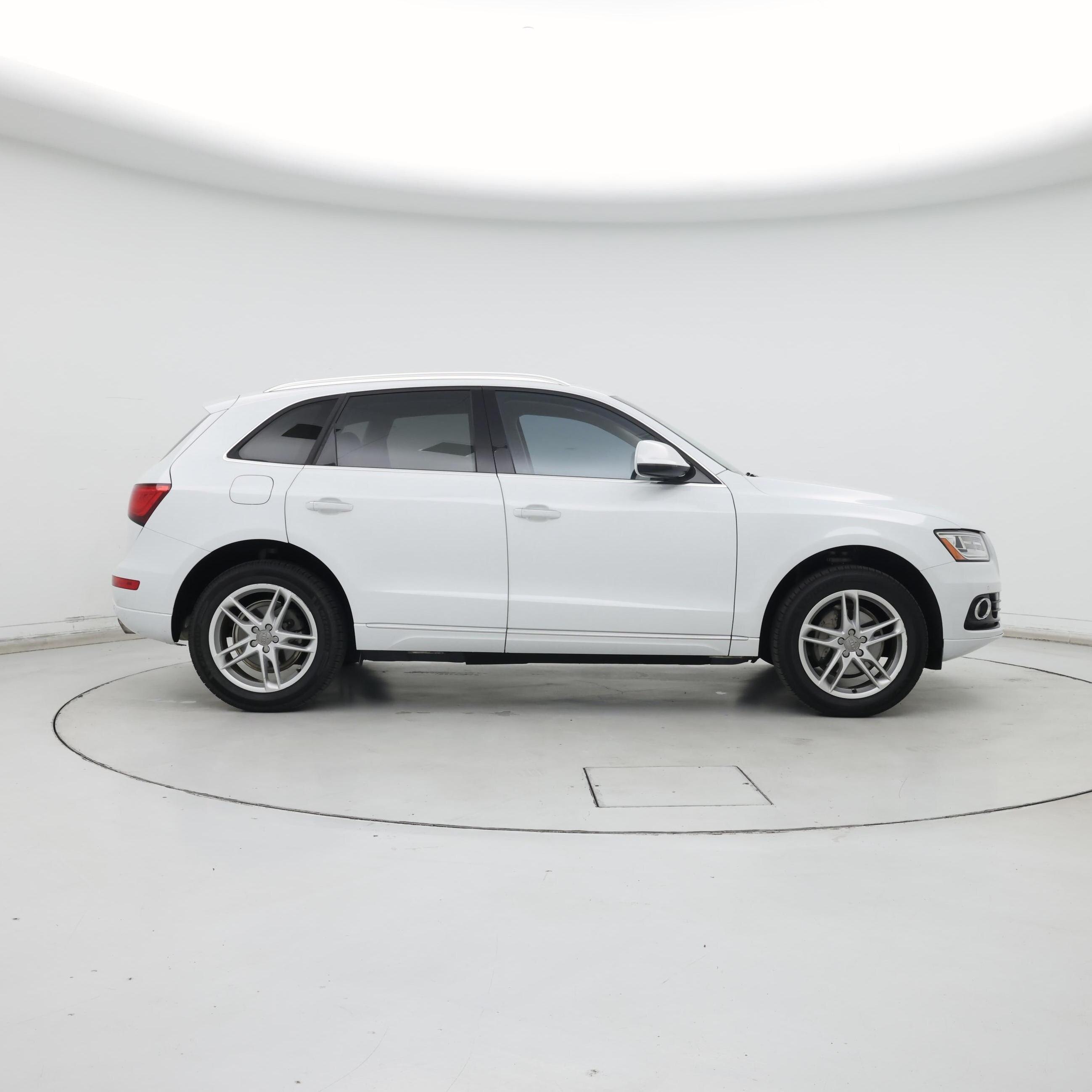 Thumbnail: 2017 Audi Q5 - 7