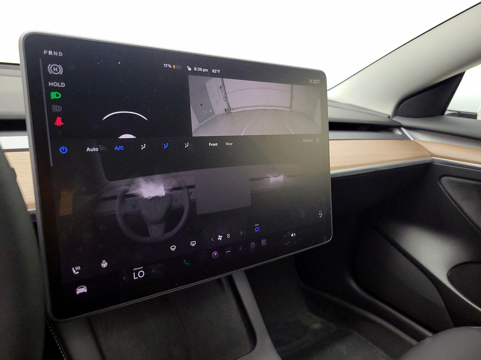 Thumbnail: 2022 Tesla Model 3 - 16