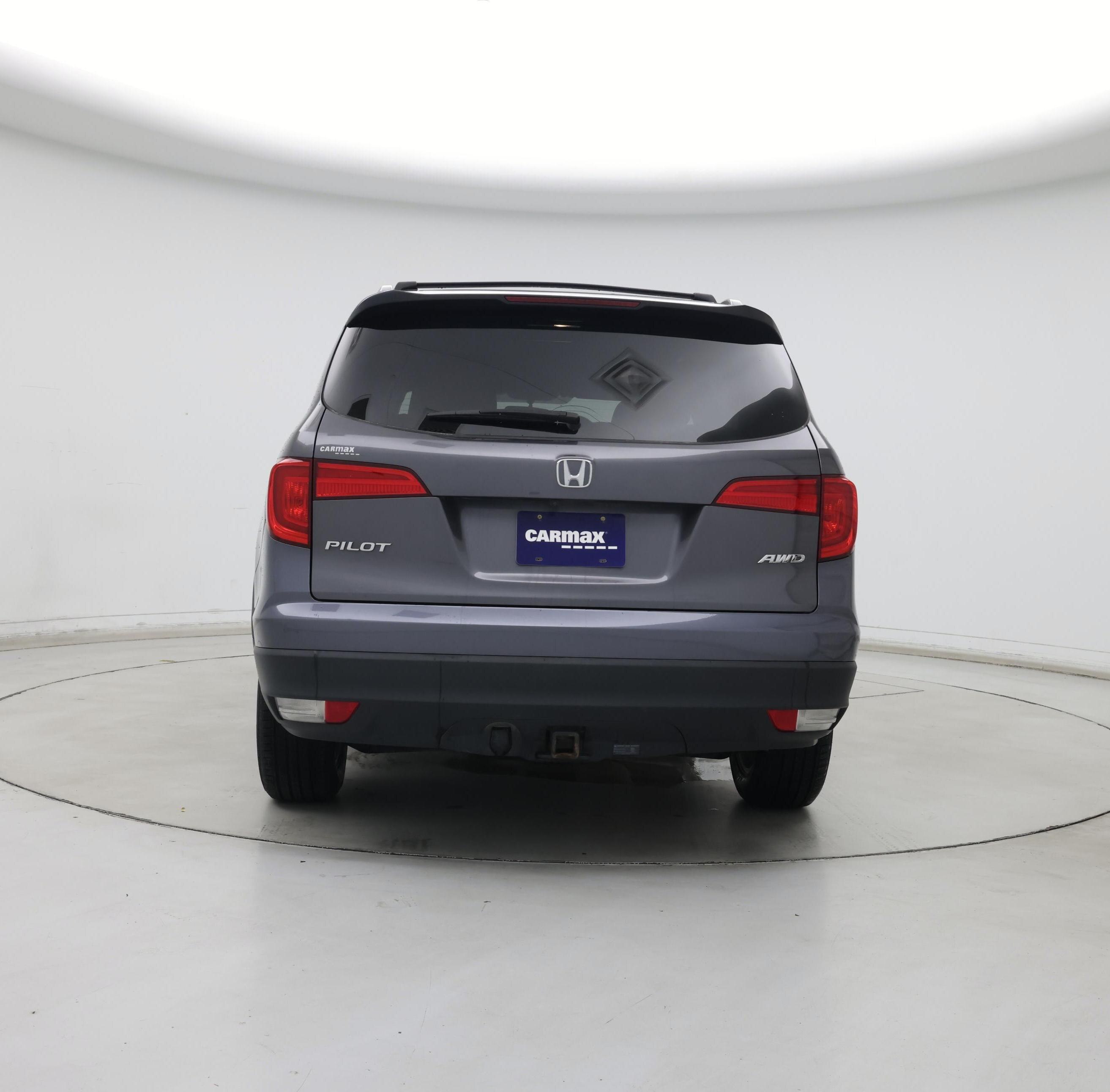 Thumbnail: 2017 Honda Pilot - 6