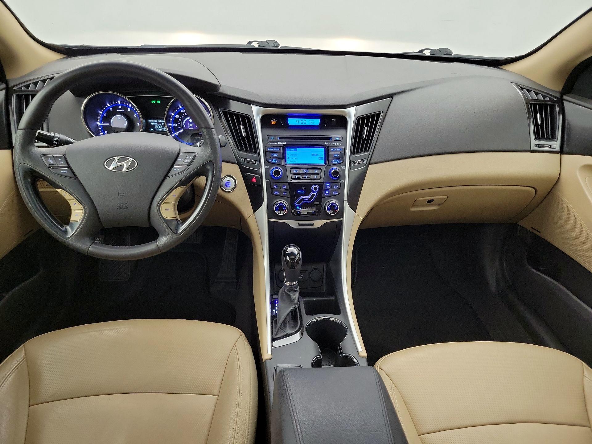 Thumbnail: 2013 Hyundai Sonata - 9