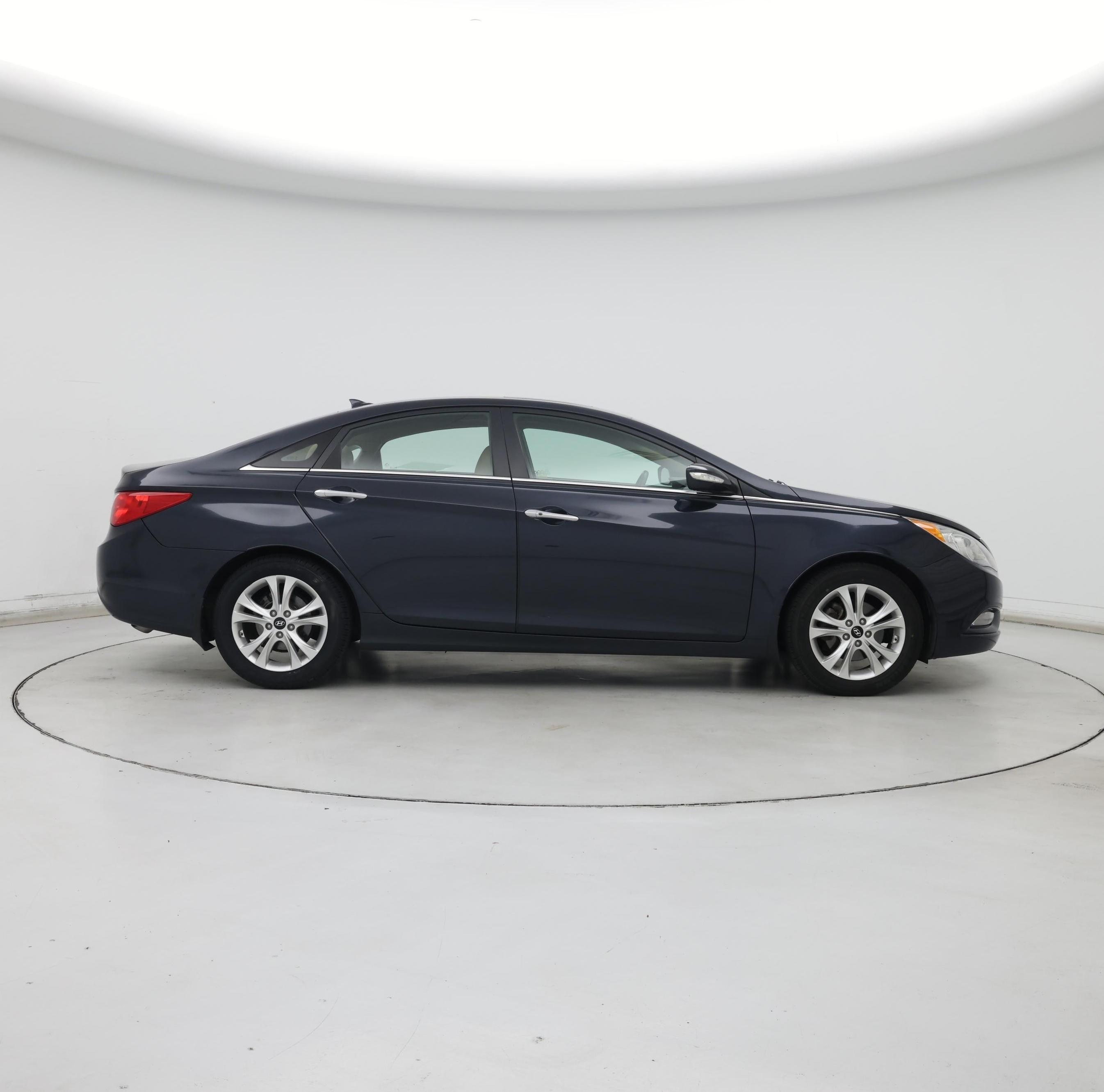 Thumbnail: 2013 Hyundai Sonata - 7