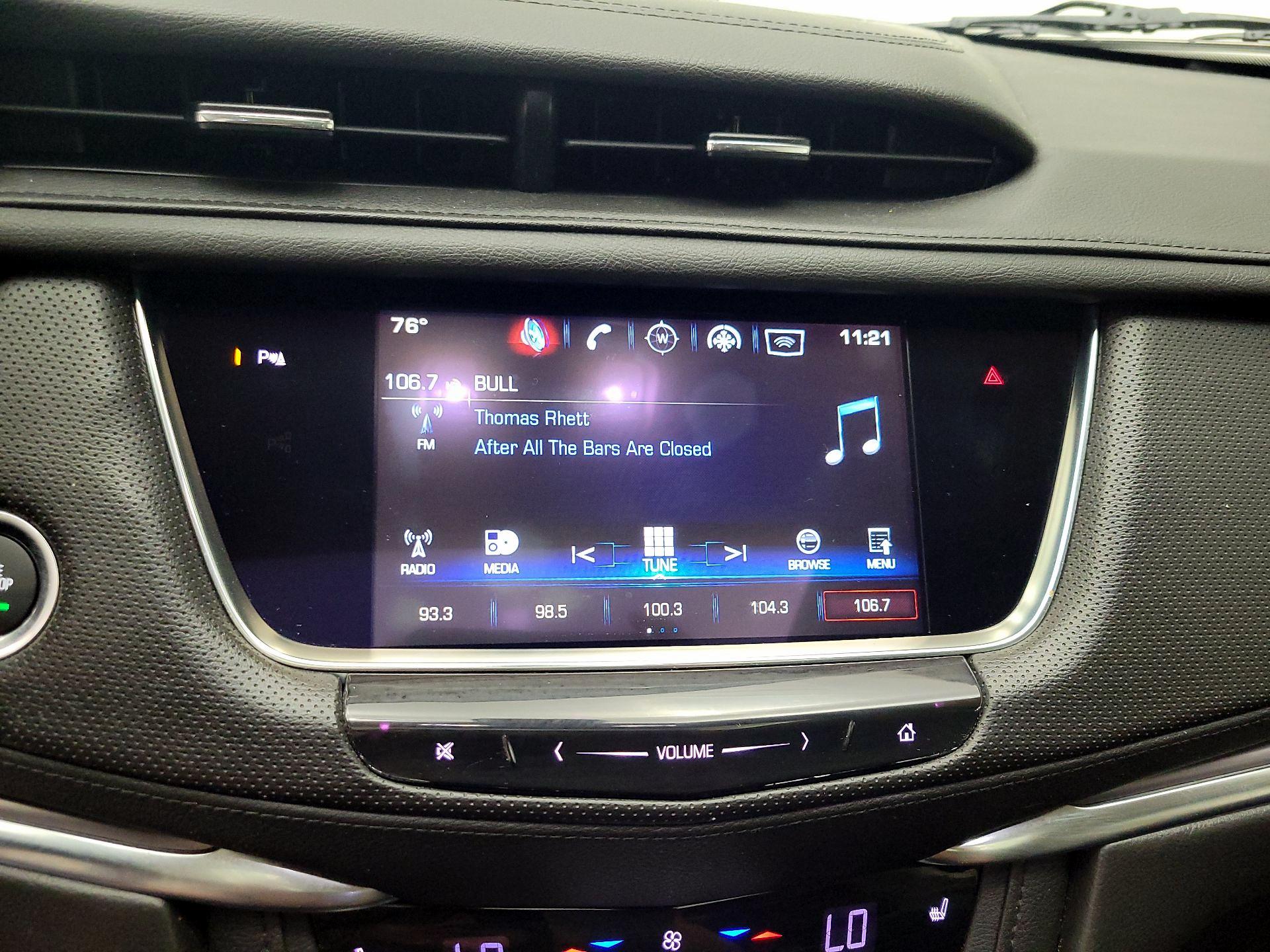 Thumbnail: 2017 Cadillac XT5 - 16