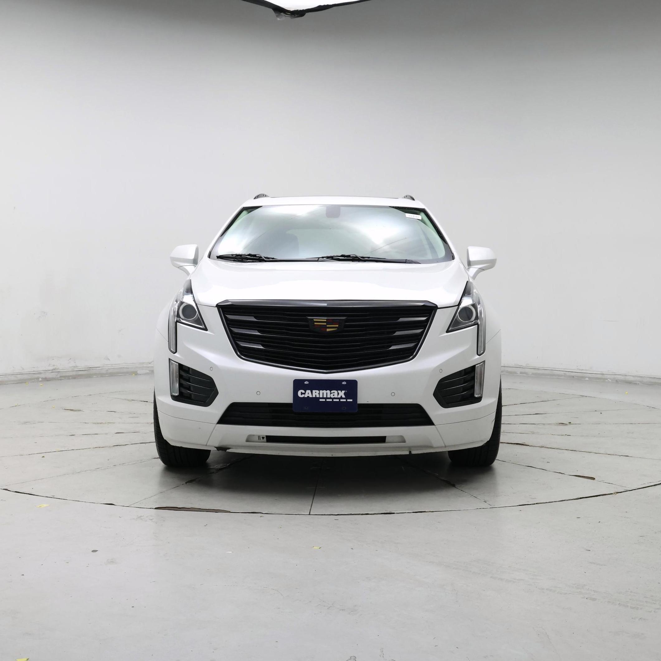 Thumbnail: 2017 Cadillac XT5 - 5