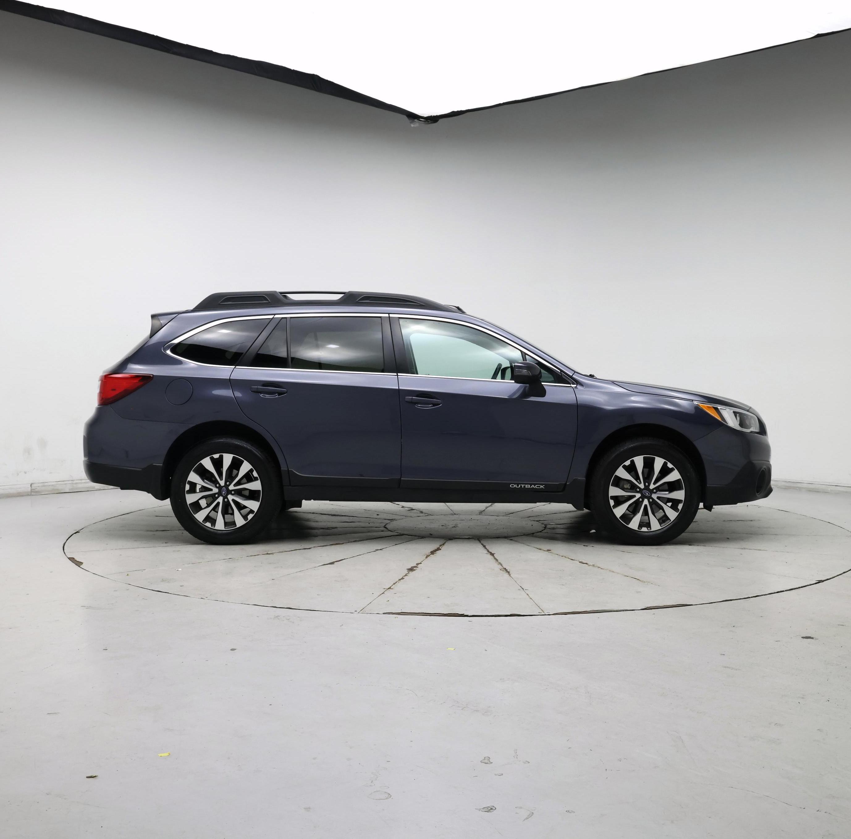 Thumbnail: 2015 Subaru Outback - 7