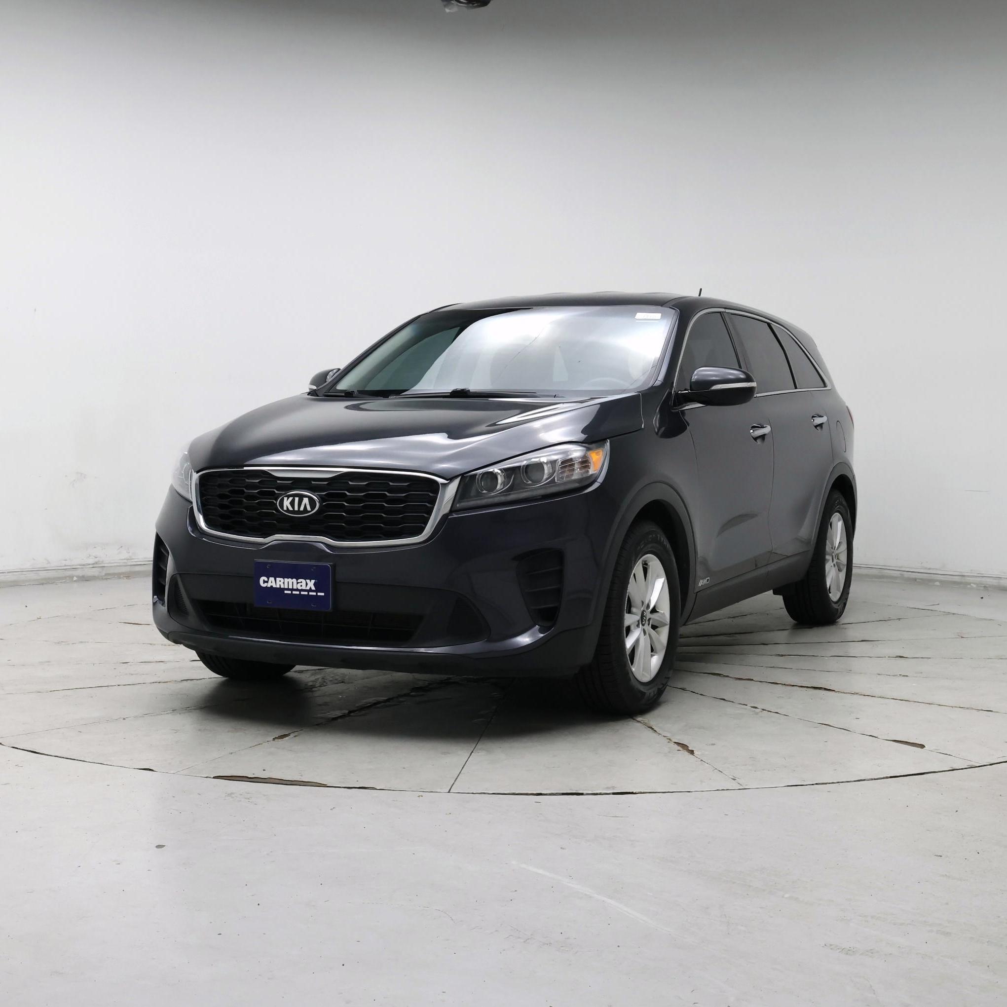Thumbnail: 2019 Kia Sorento - 4