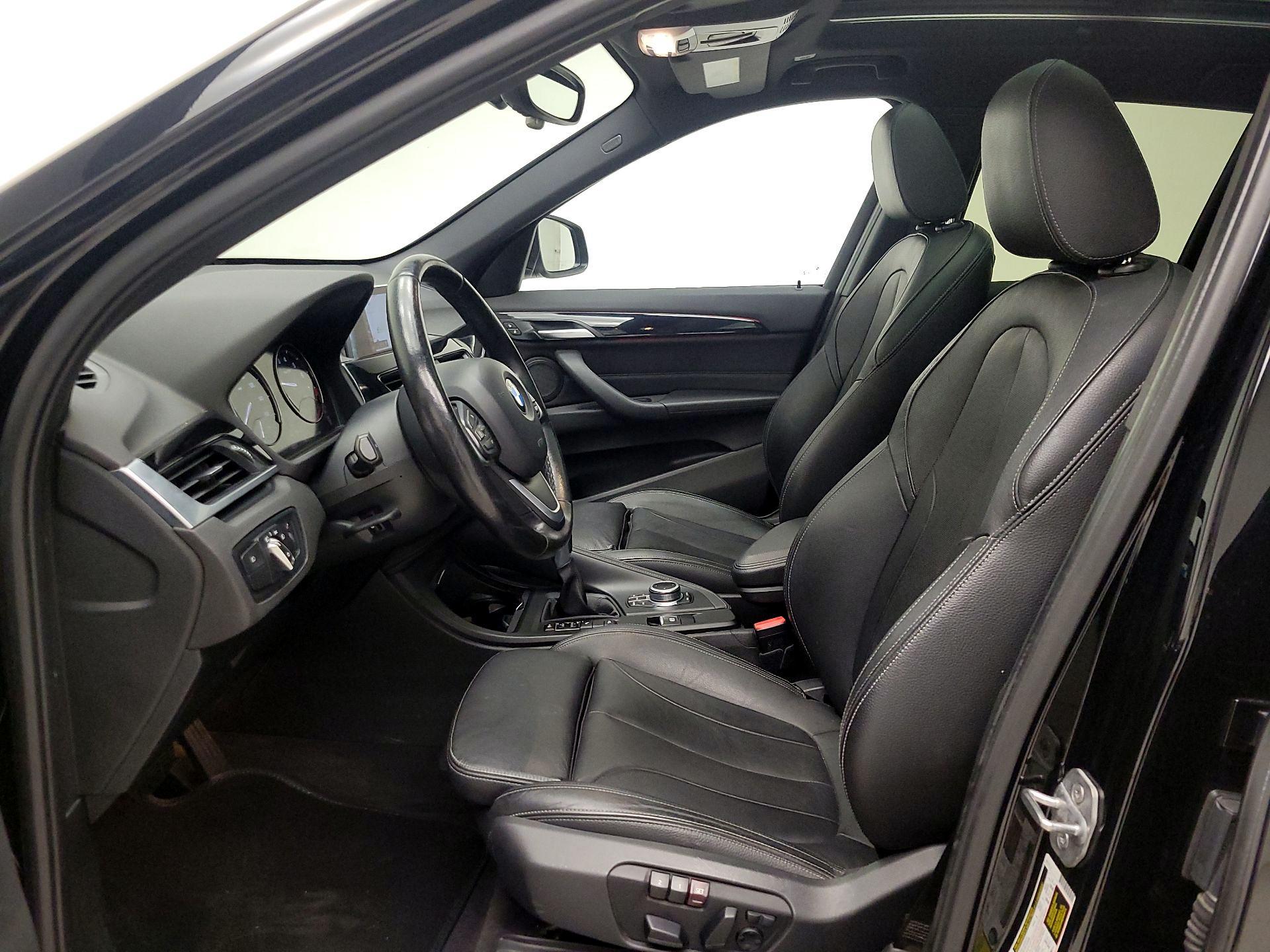 Thumbnail: 2018 BMW X1 - 11