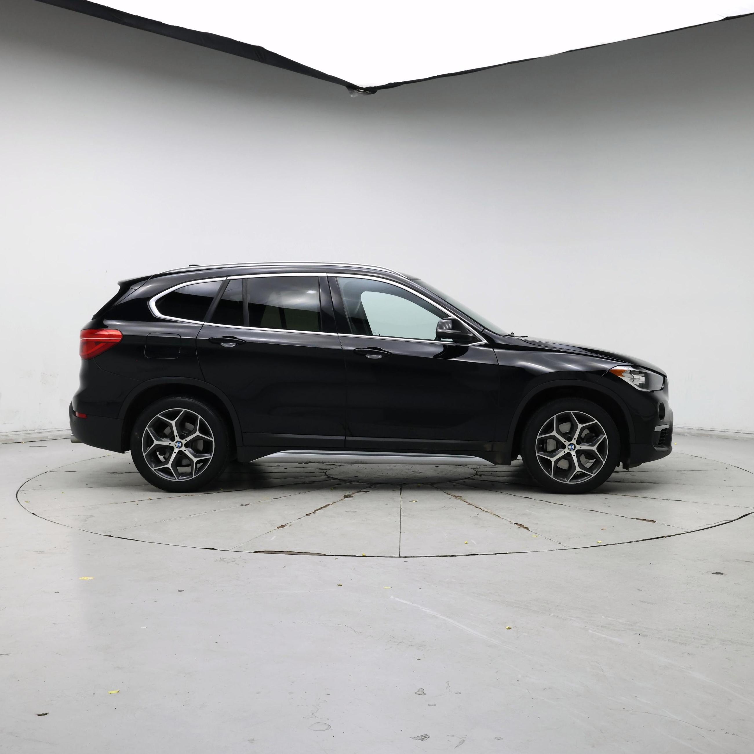 Thumbnail: 2018 BMW X1 - 7
