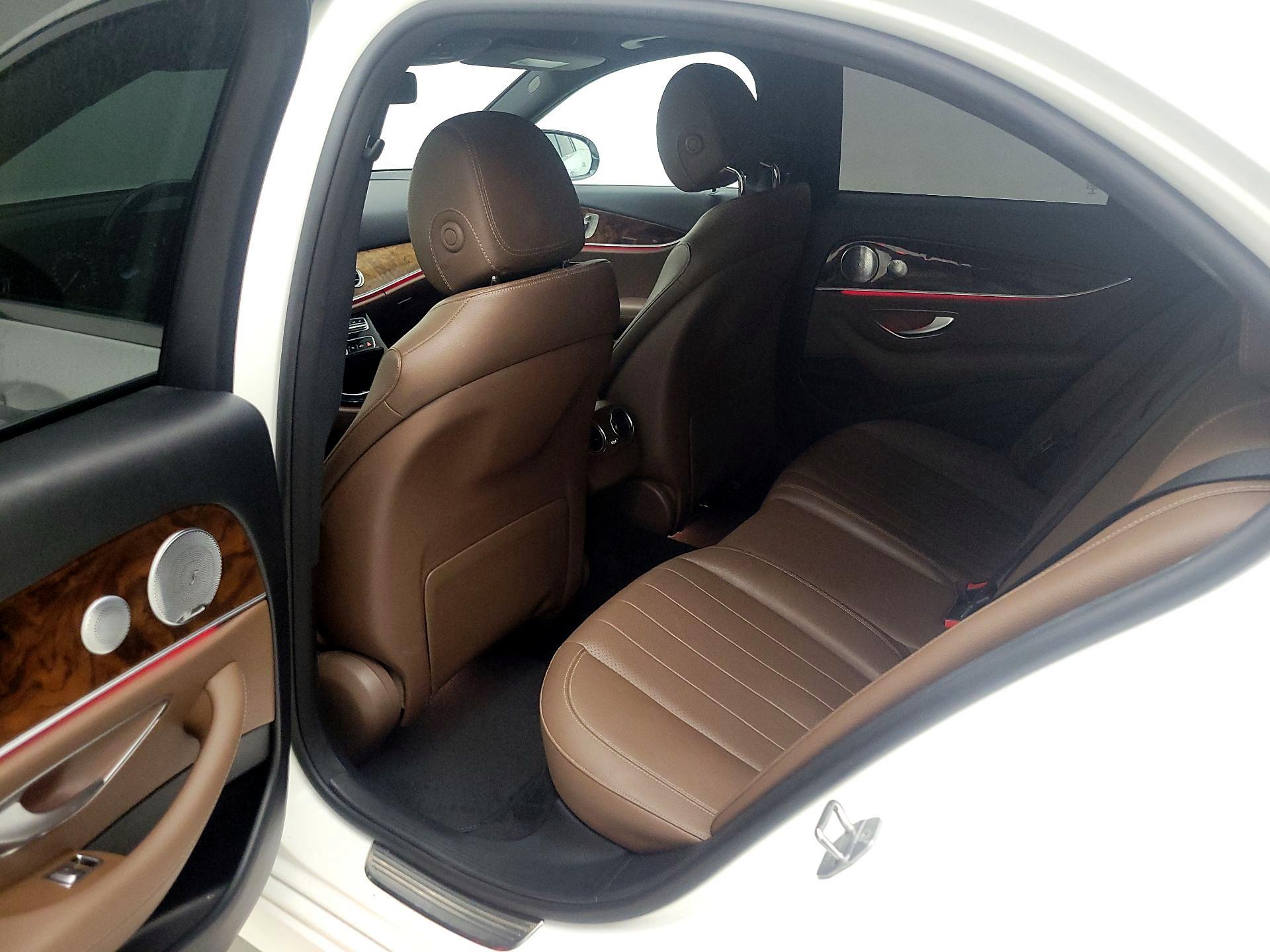 Thumbnail: 2017 Mercedes-Benz E-Class - 20