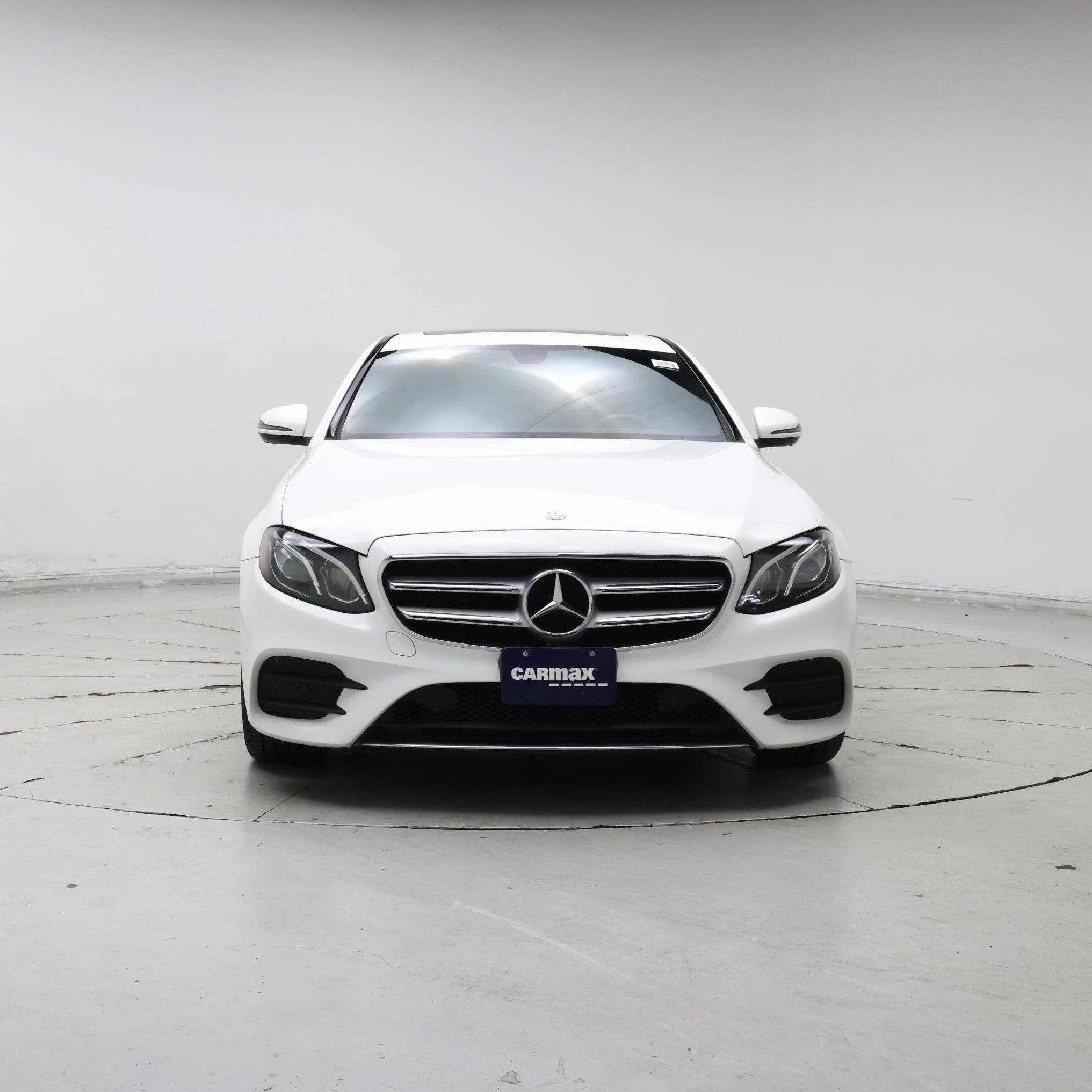 Thumbnail: 2017 Mercedes-Benz E-Class - 5