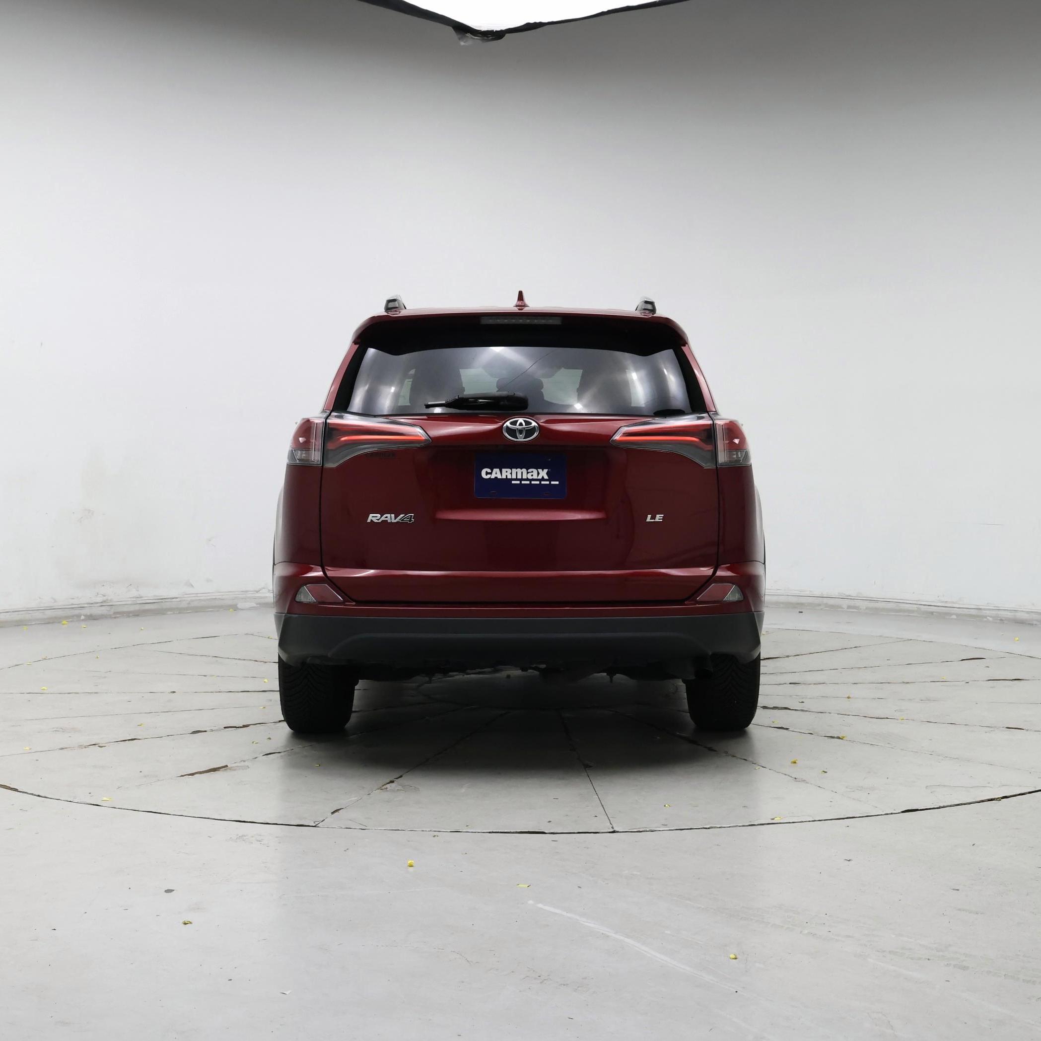 Thumbnail: 2018 Toyota RAV4 - 6