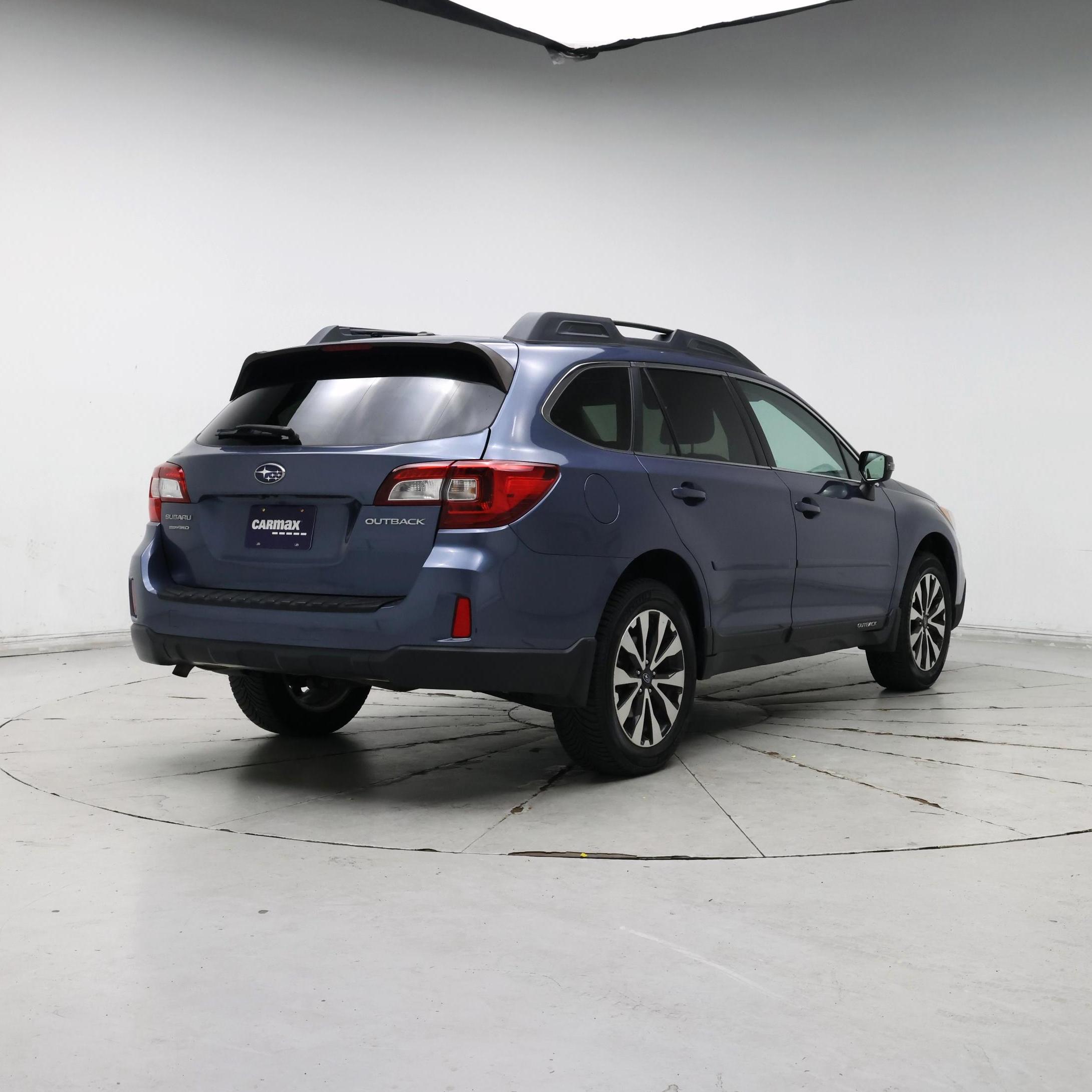 Thumbnail: 2015 Subaru Outback - 8