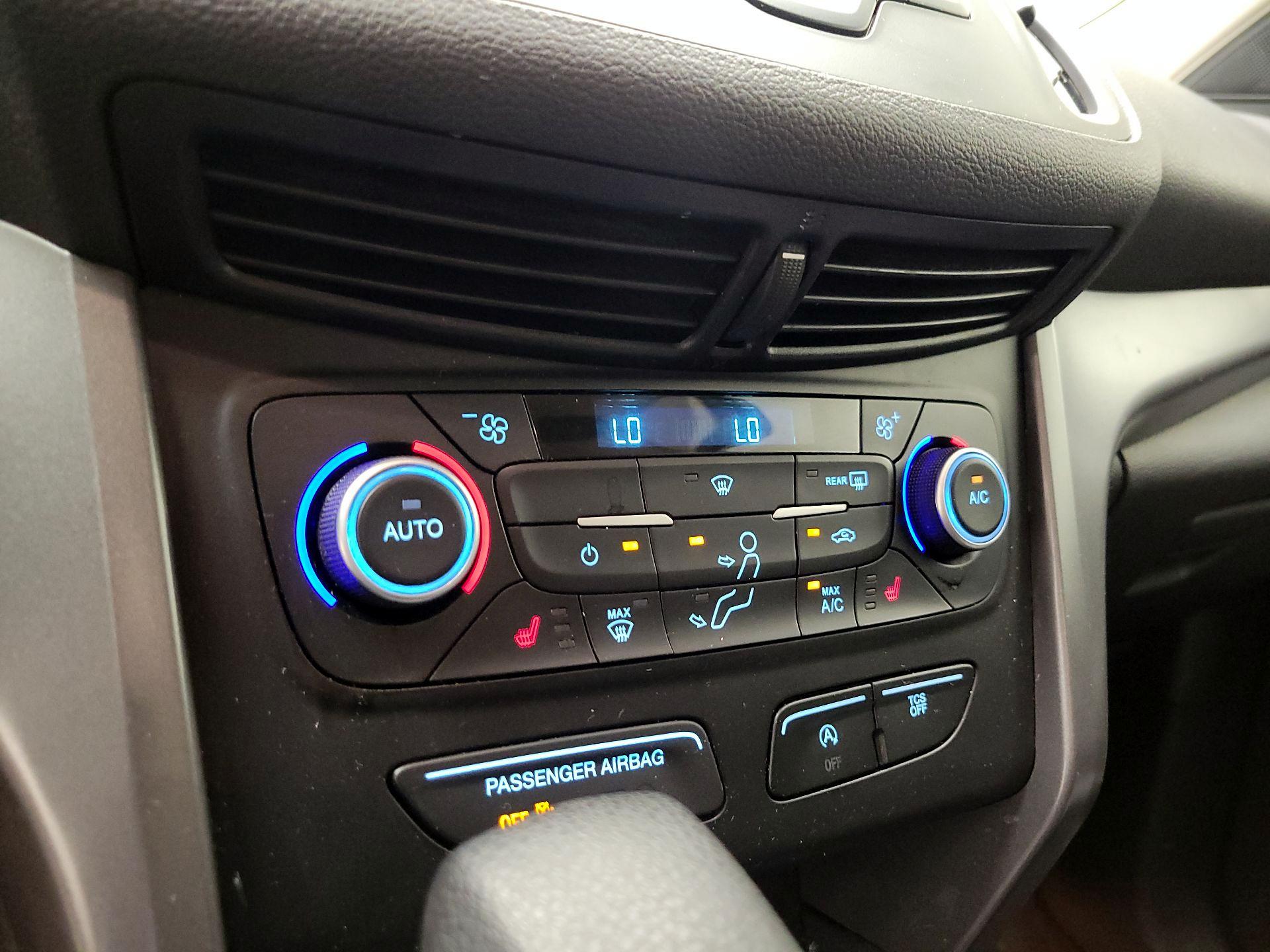 Thumbnail: 2018 Ford Escape - 16