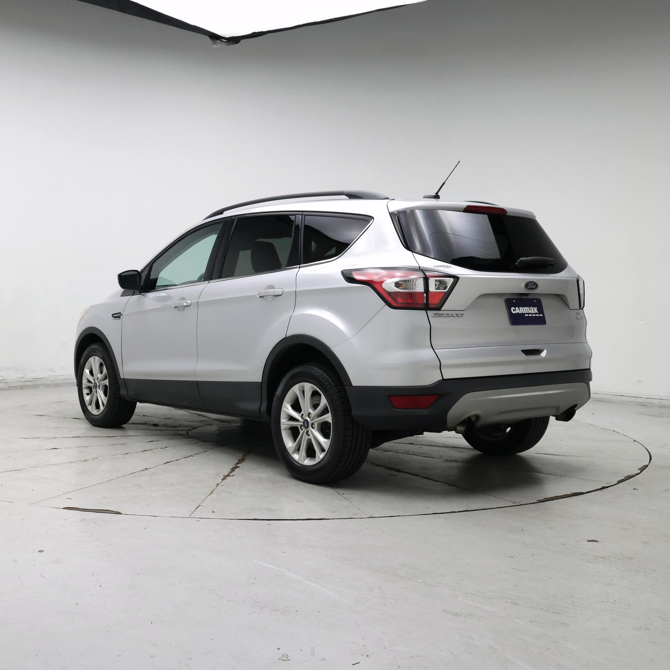 Thumbnail: 2018 Ford Escape - 2
