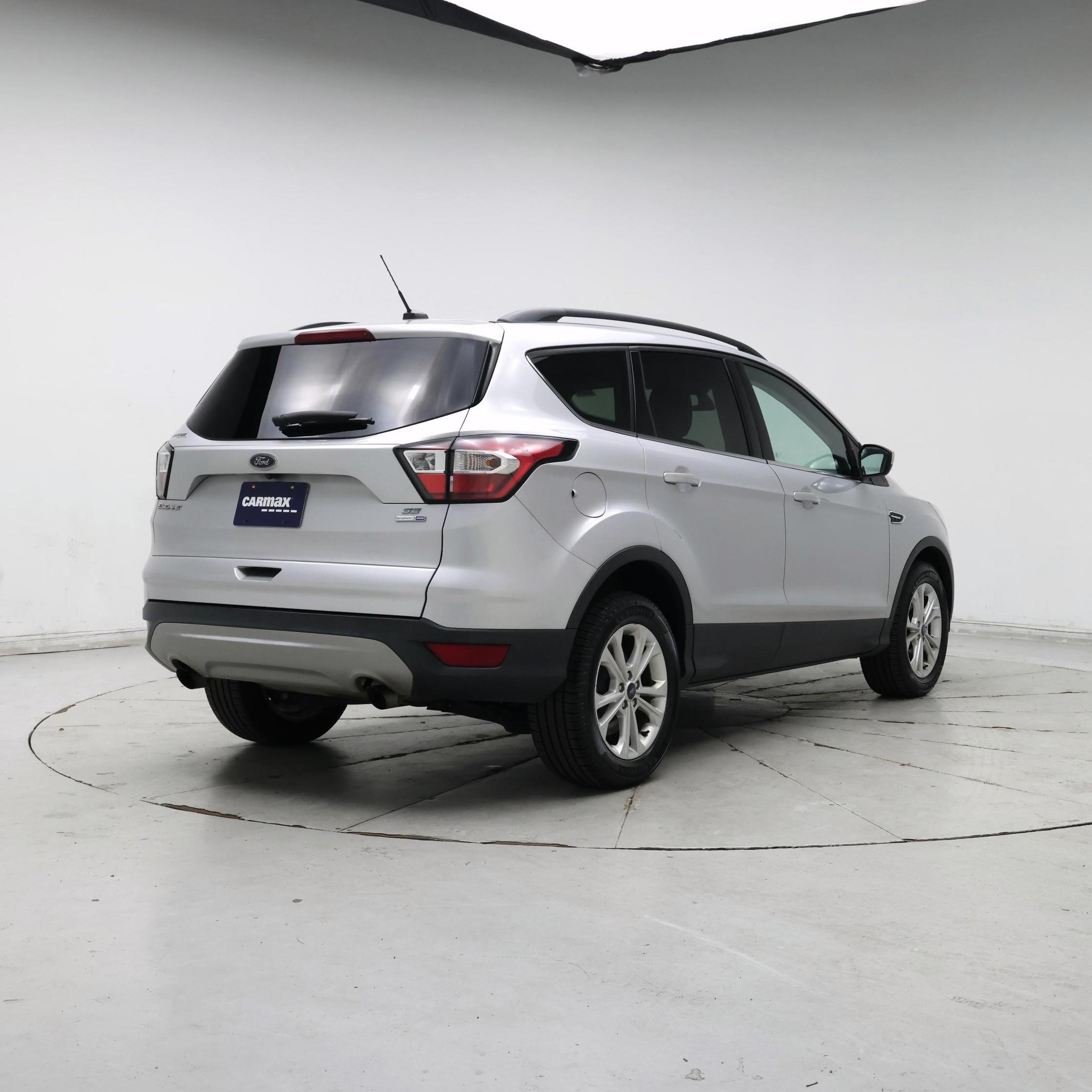 Thumbnail: 2018 Ford Escape - 8