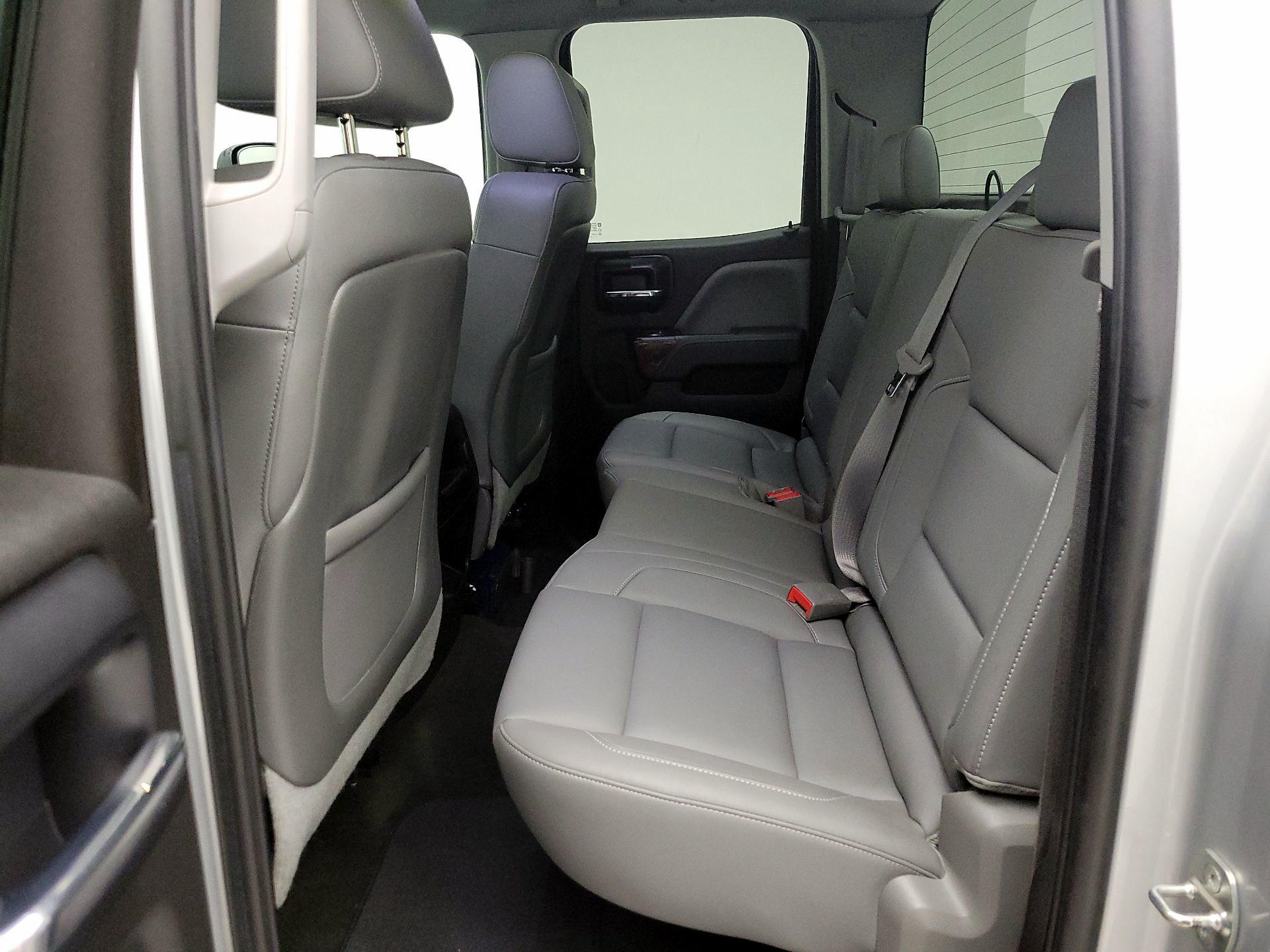 Thumbnail: 2015 GMC Sierra 3500 - 20