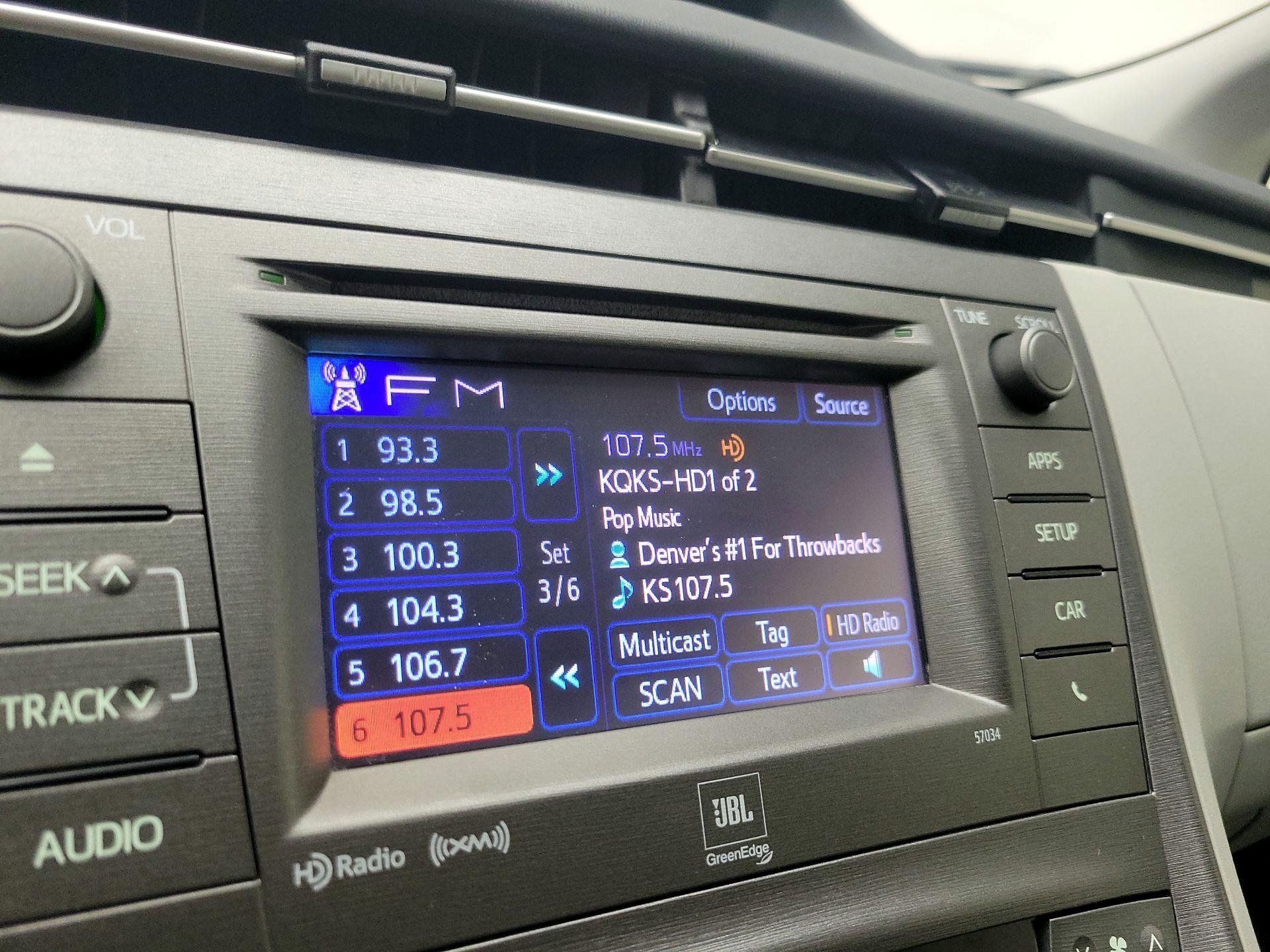 Thumbnail: 2014 Toyota Prius - 16