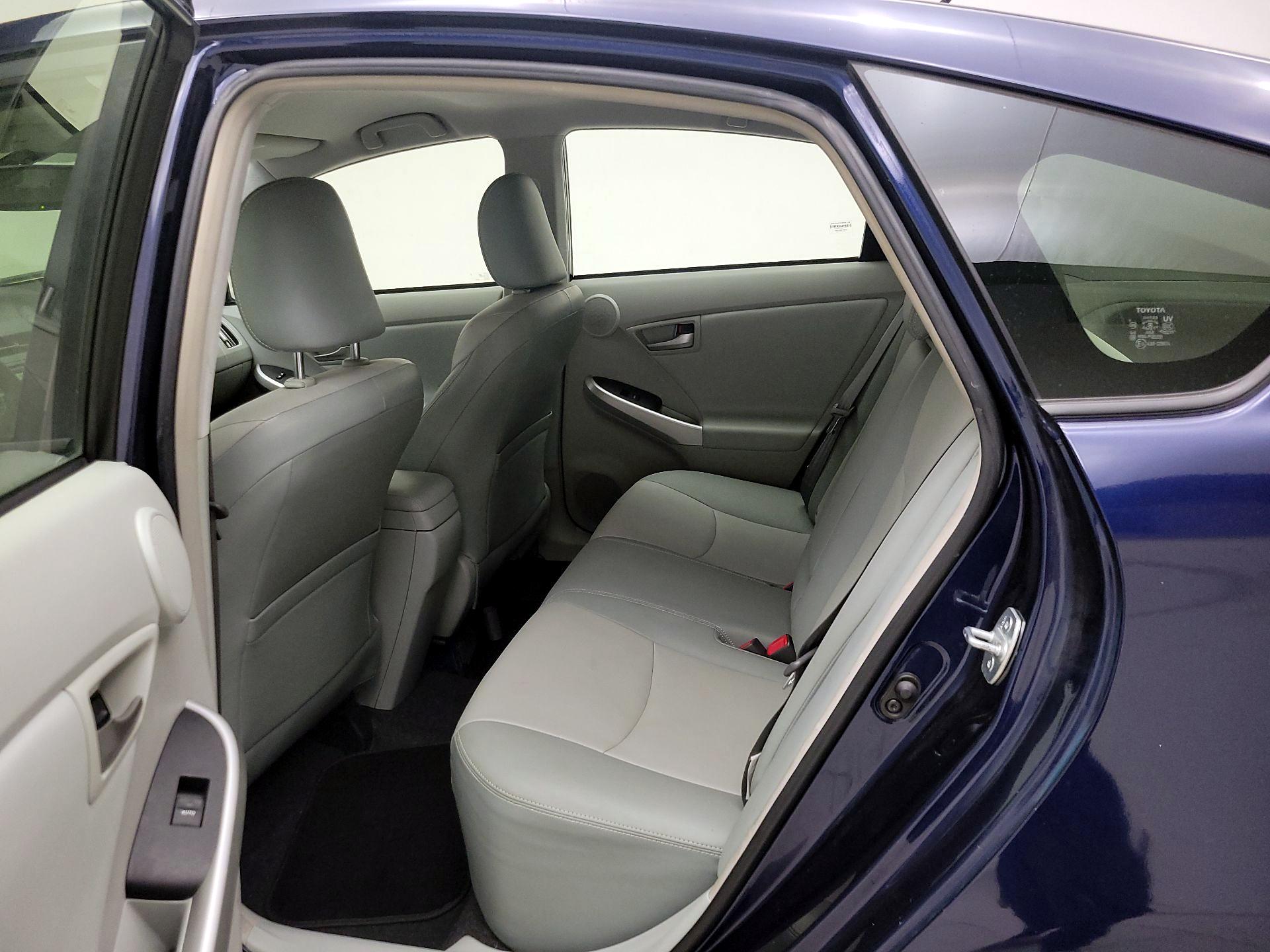 Thumbnail: 2014 Toyota Prius - 20