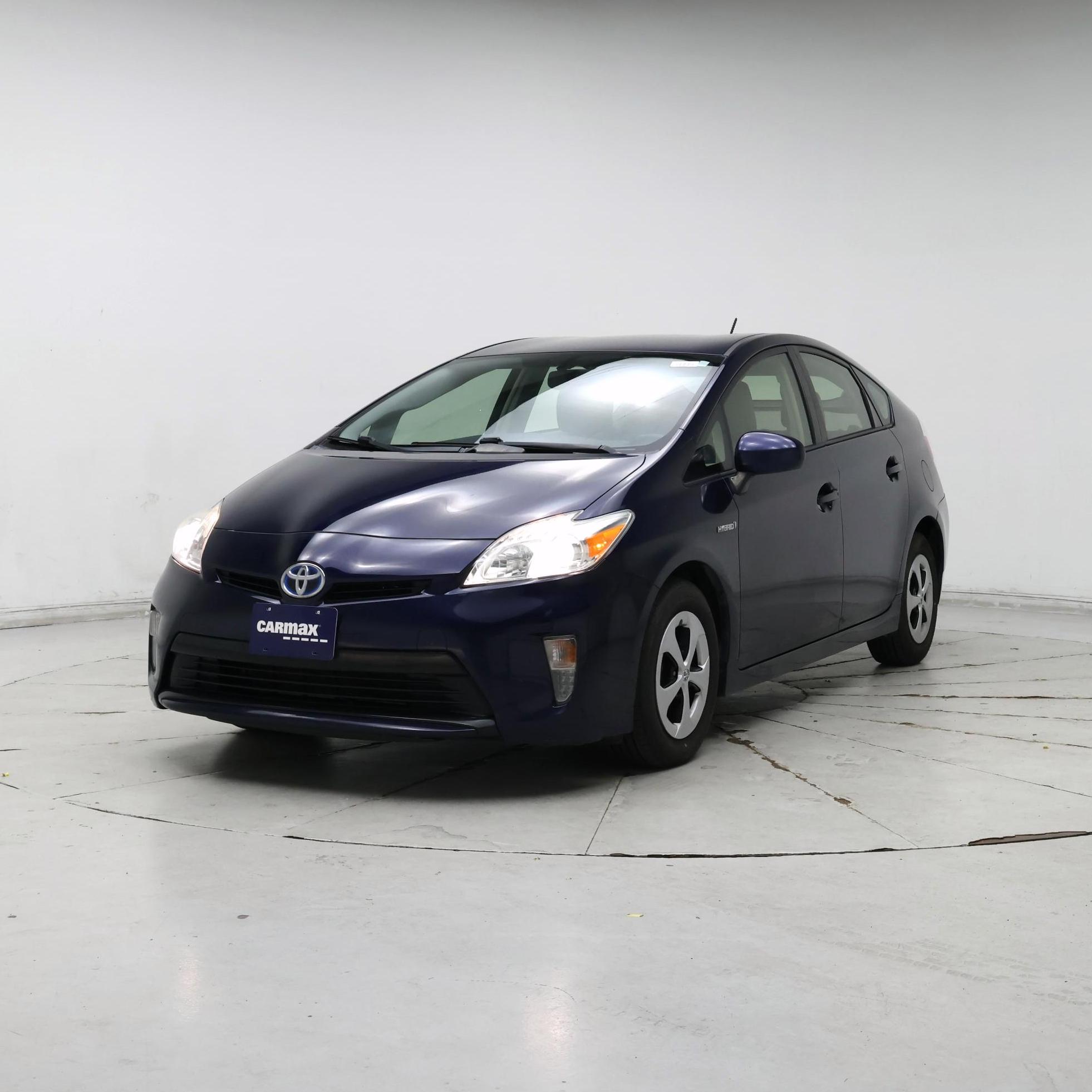 Thumbnail: 2014 Toyota Prius - 4