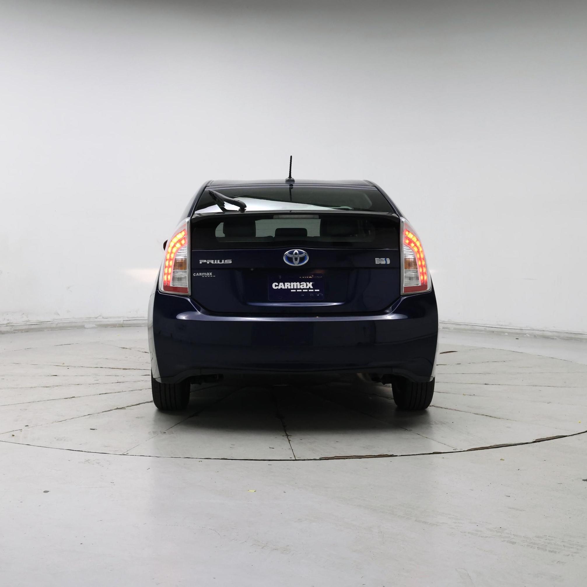 Thumbnail: 2014 Toyota Prius - 6