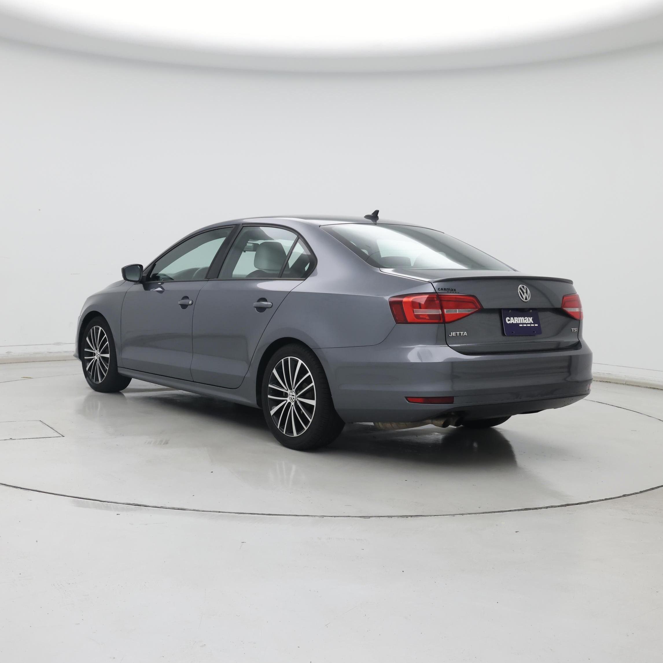 Thumbnail: 2015 Volkswagen Jetta - 2