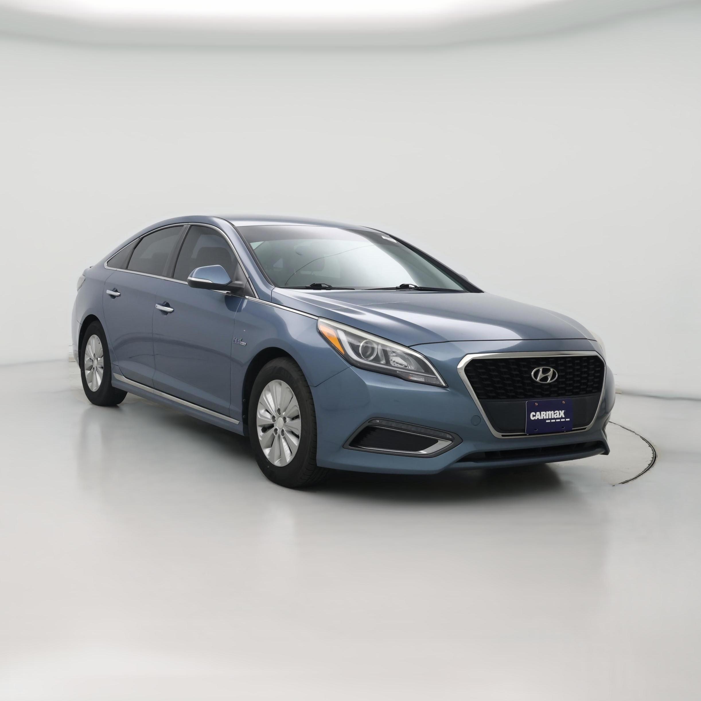 Thumbnail: 2016 Hyundai Sonata - 1
