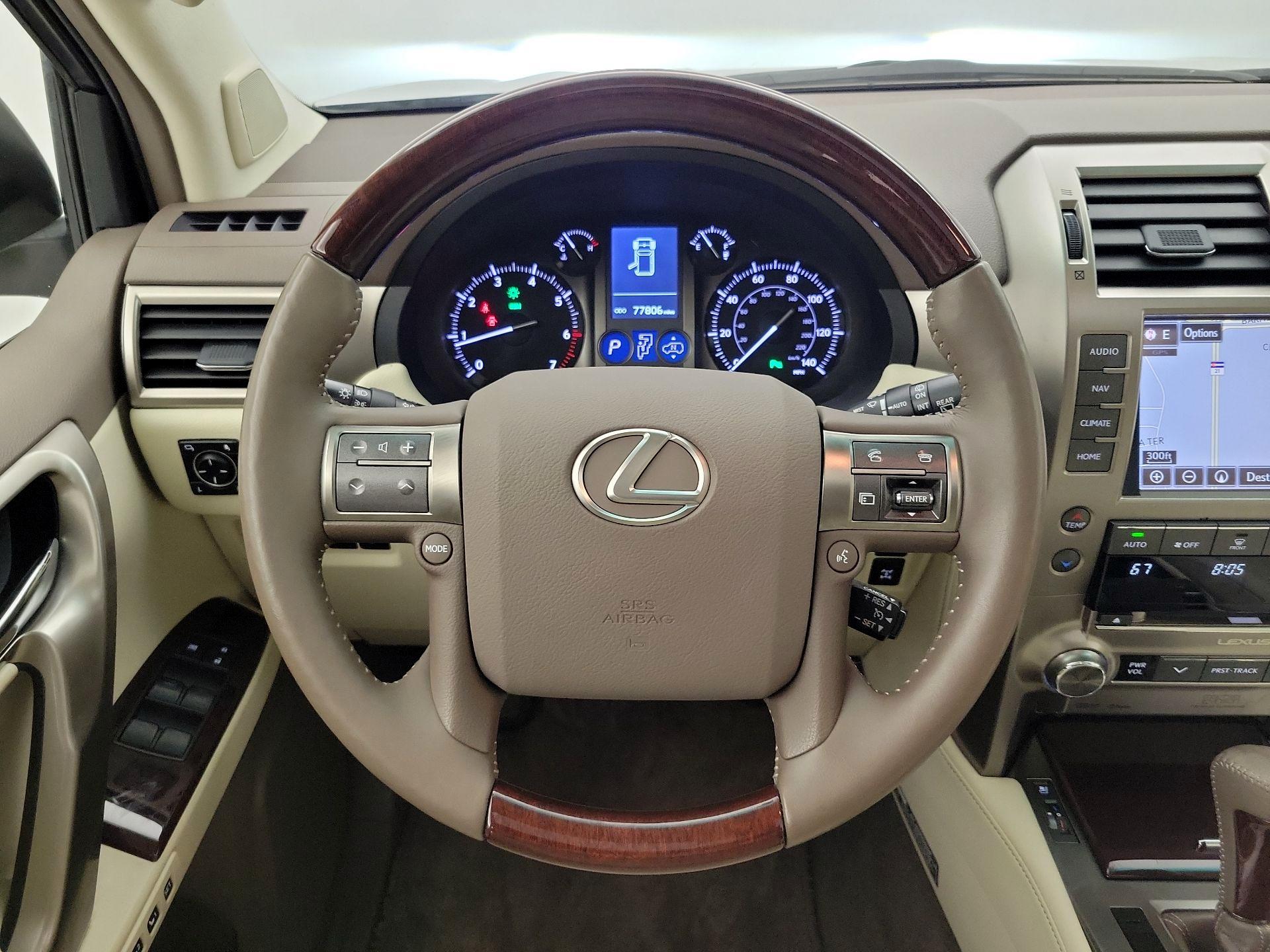 Thumbnail: 2014 Lexus GX - 10