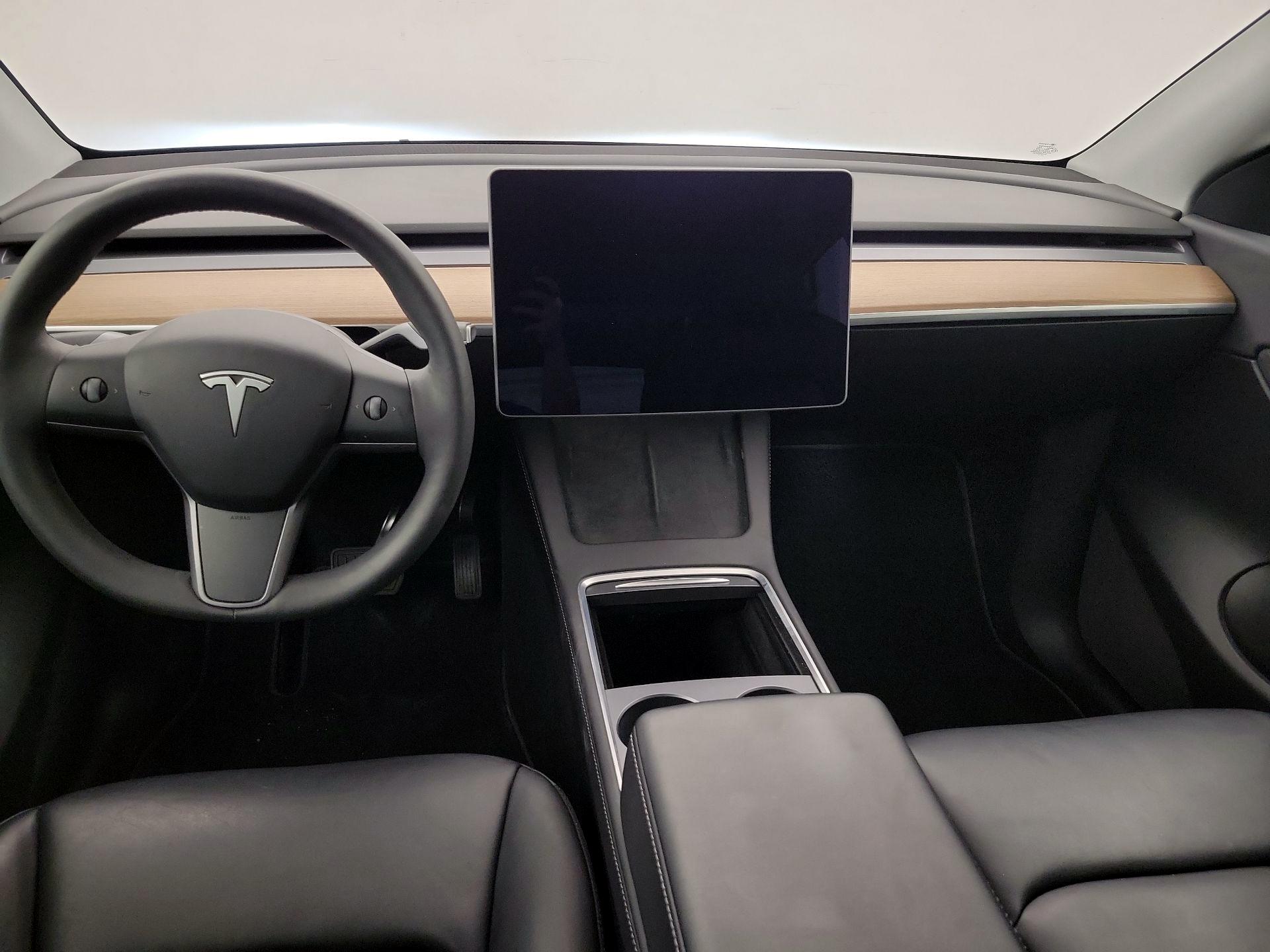 Thumbnail: 2022 Tesla Model Y - 9