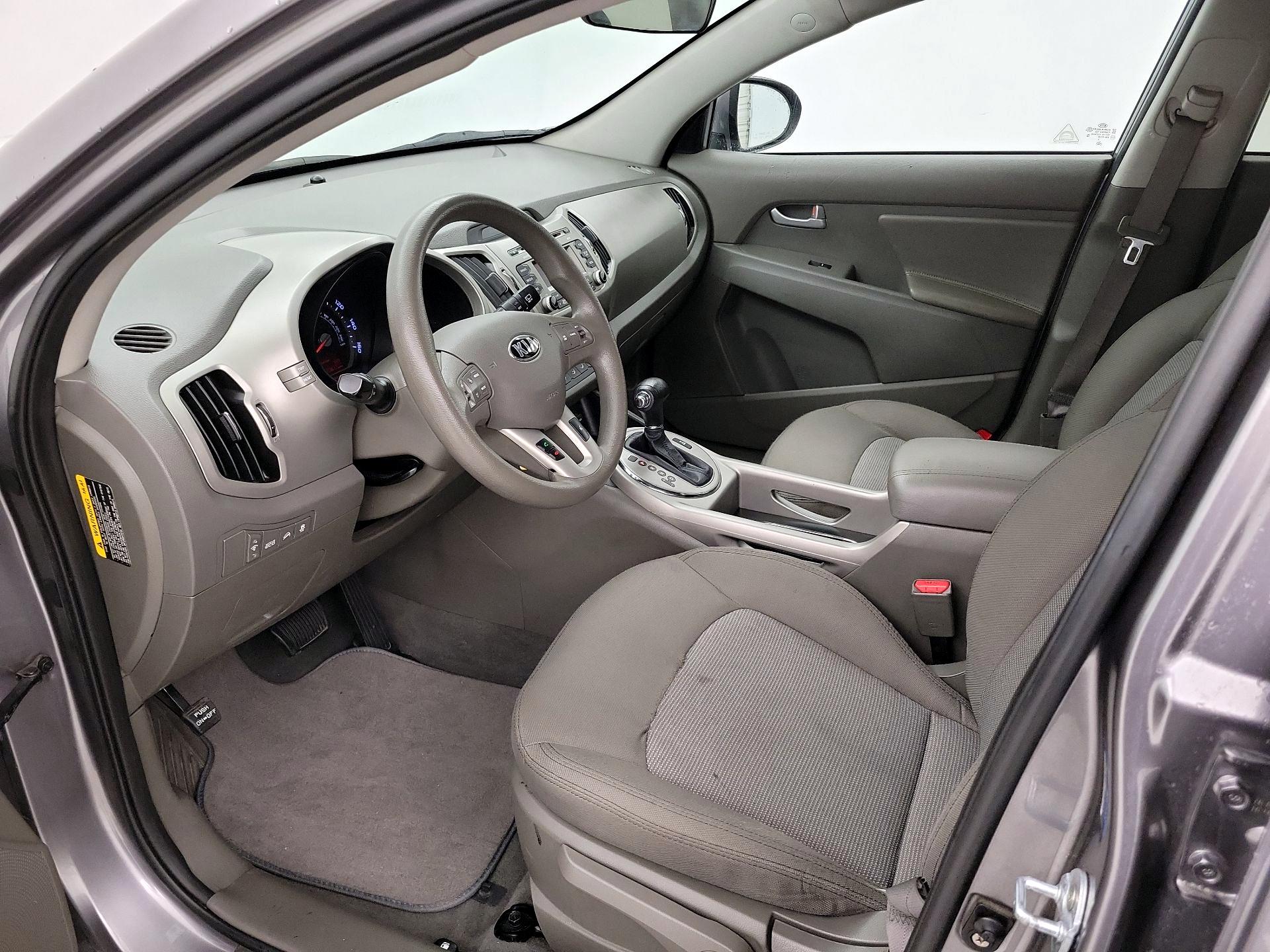 Thumbnail: 2016 Kia Sportage - 11