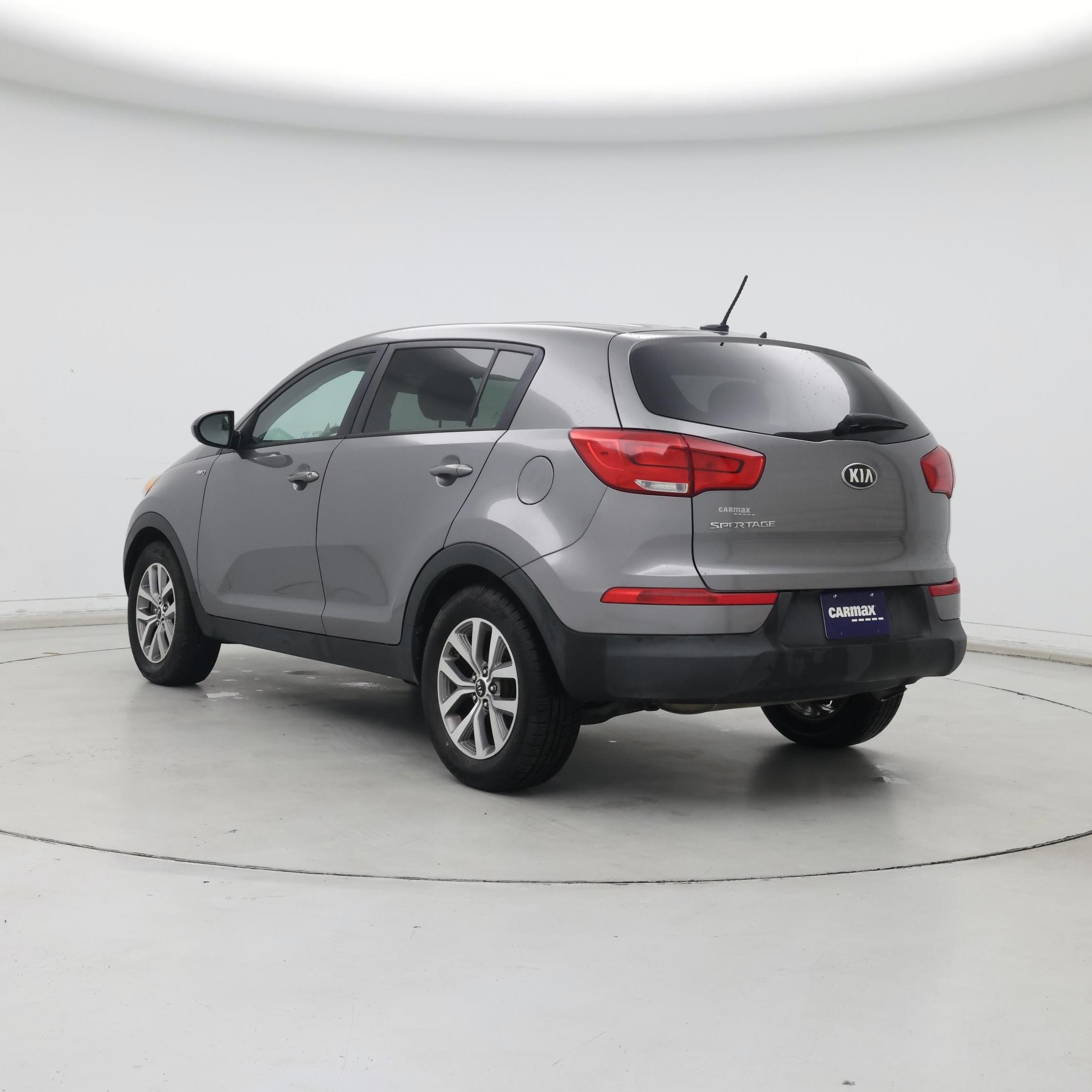 Thumbnail: 2016 Kia Sportage - 2